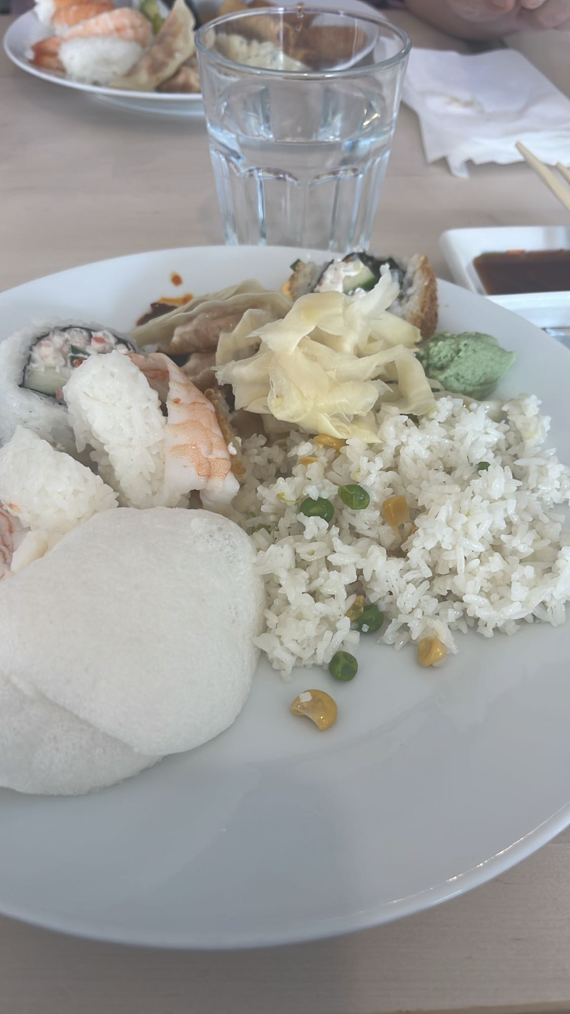 Sushitallrik med ris