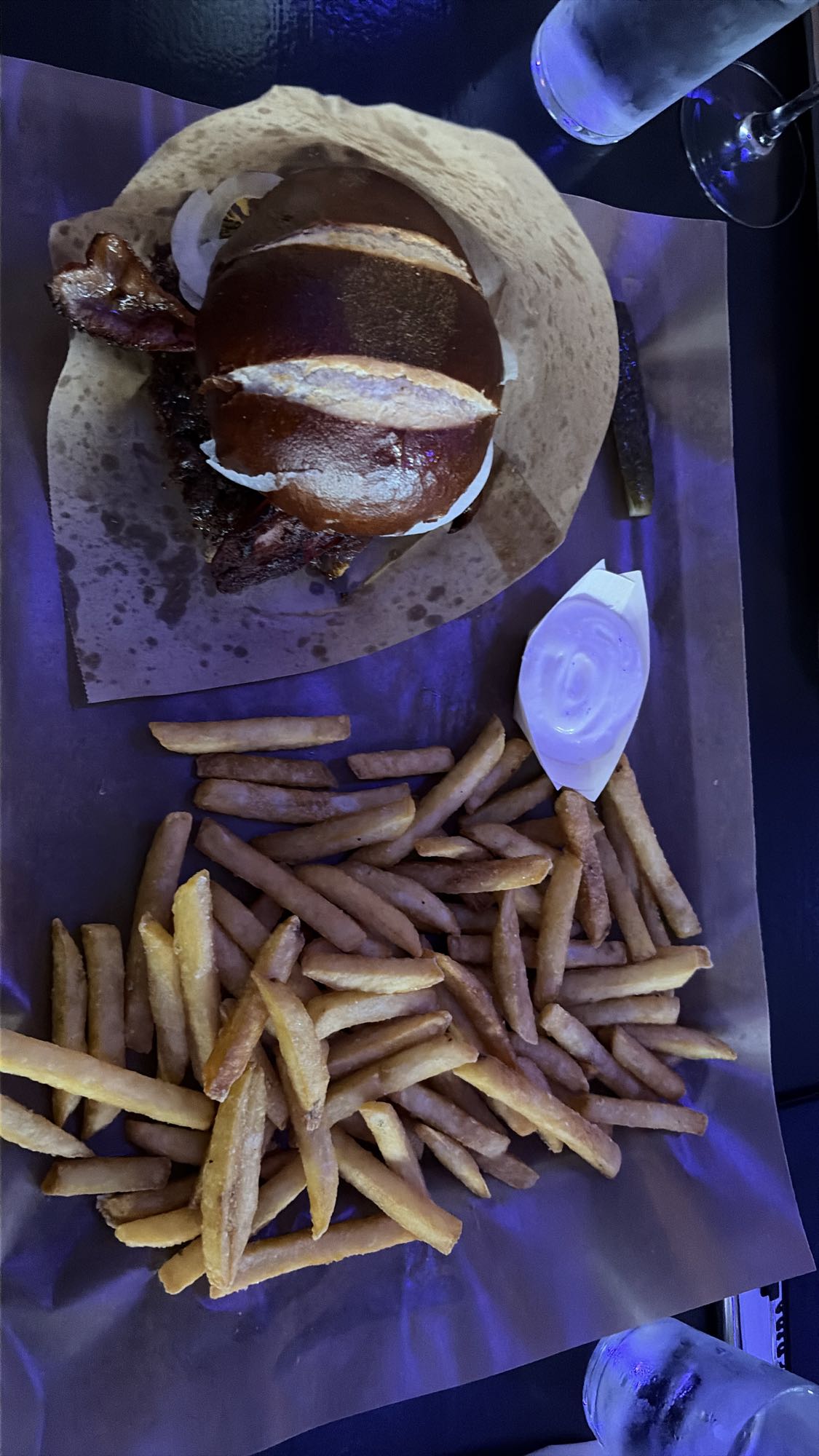 Burgare med pommes