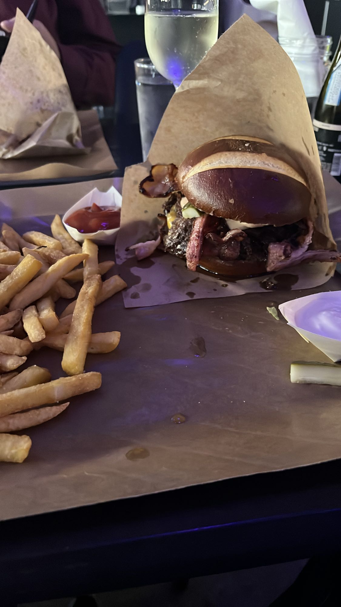 Burgare med pommes