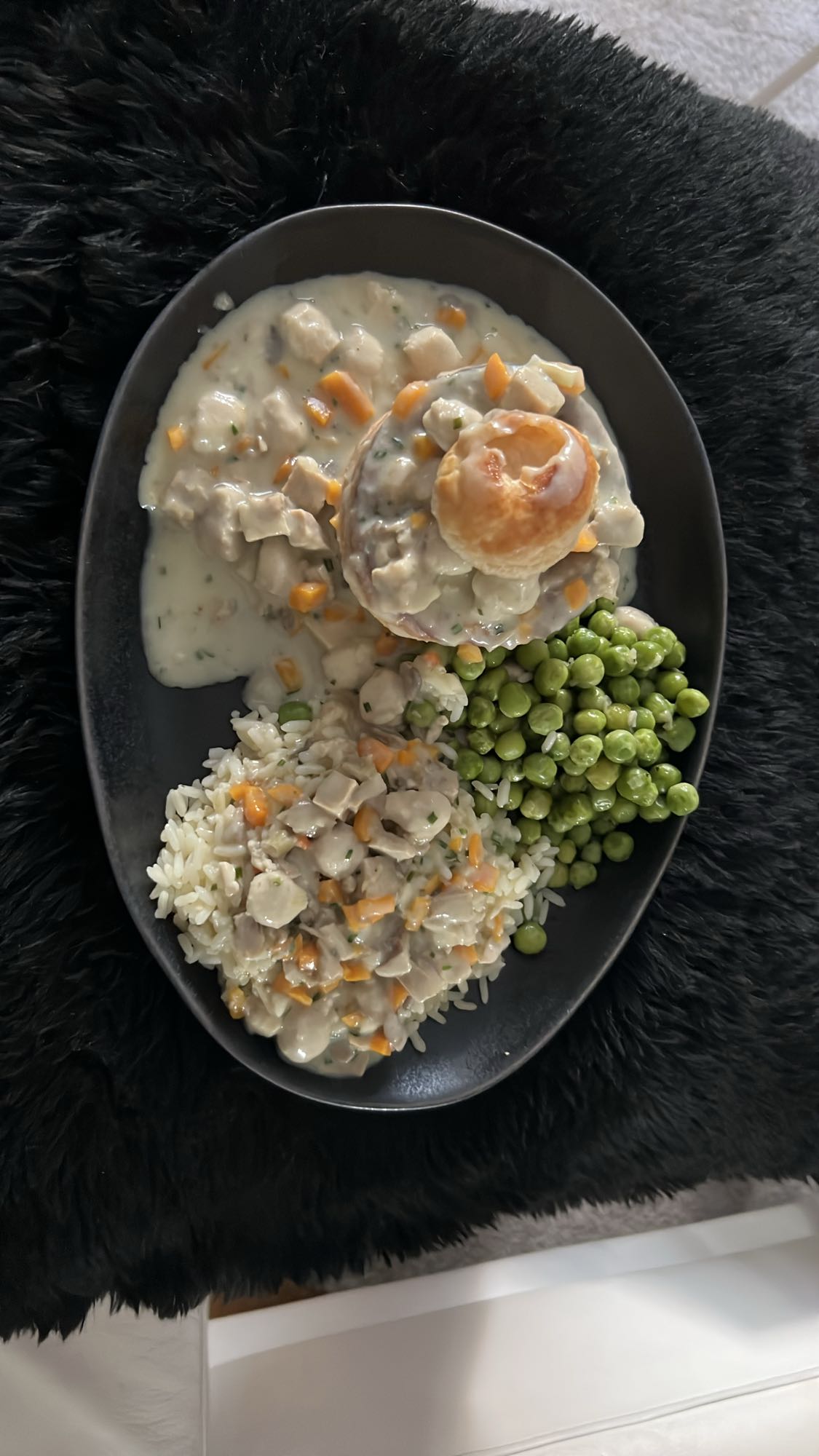 Hähnchenragout mit Reis