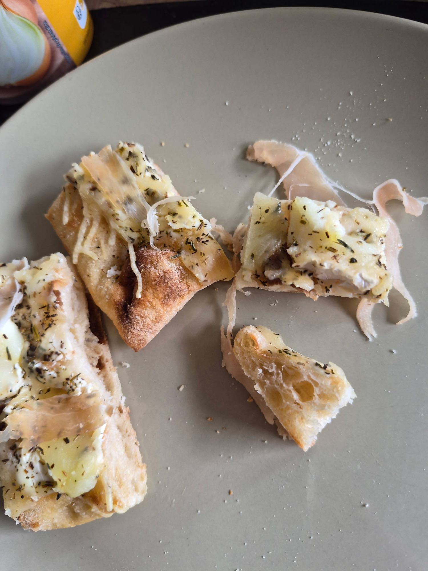 Pizza jambon ananas