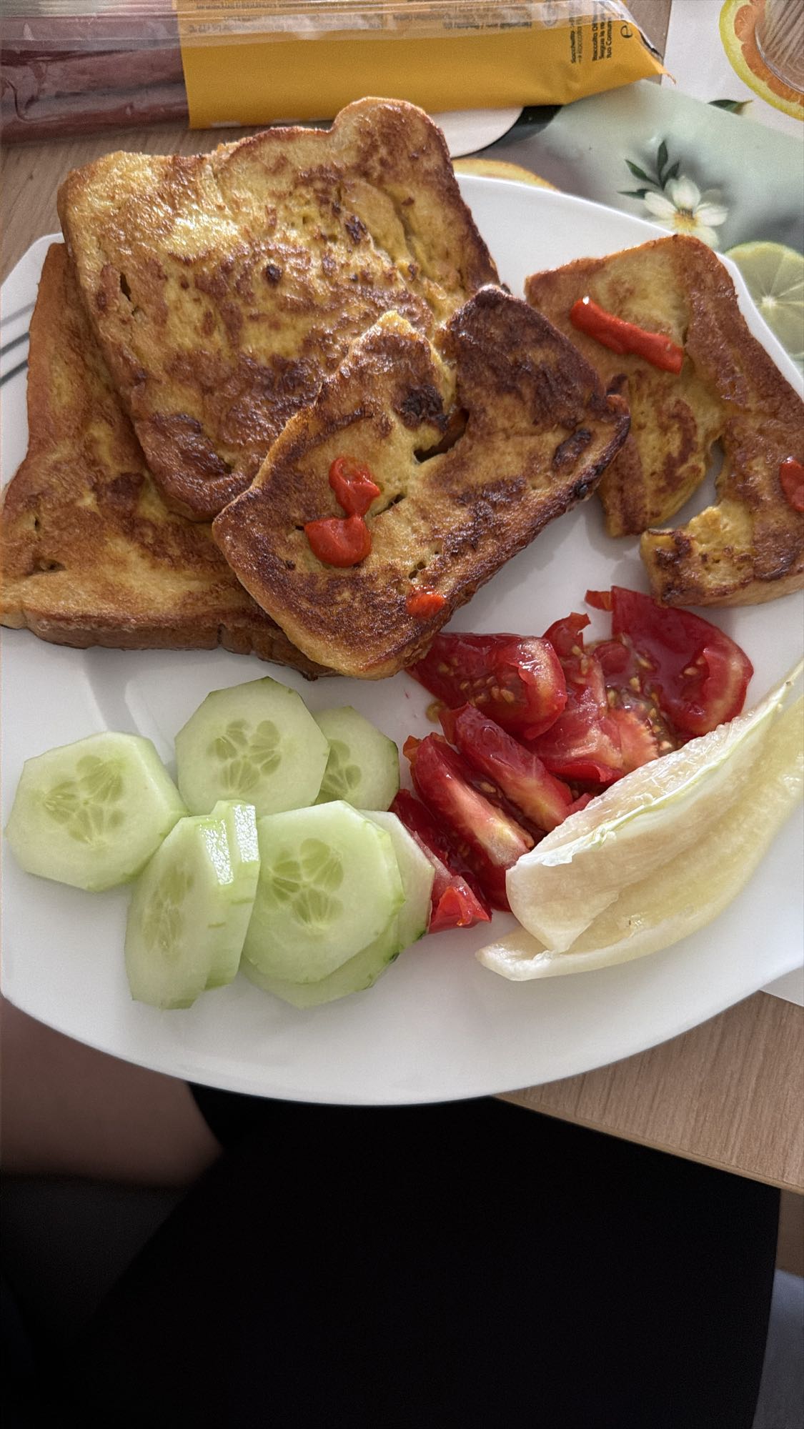 Armer Ritter mit Salat