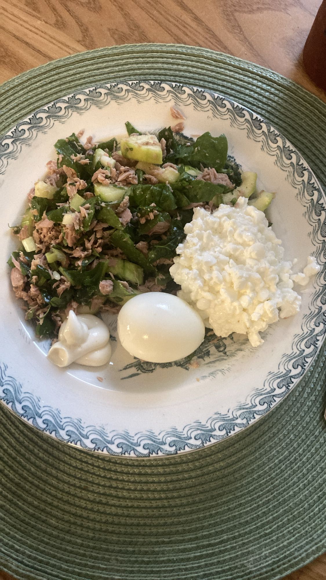 Tonfisksallad med ägg