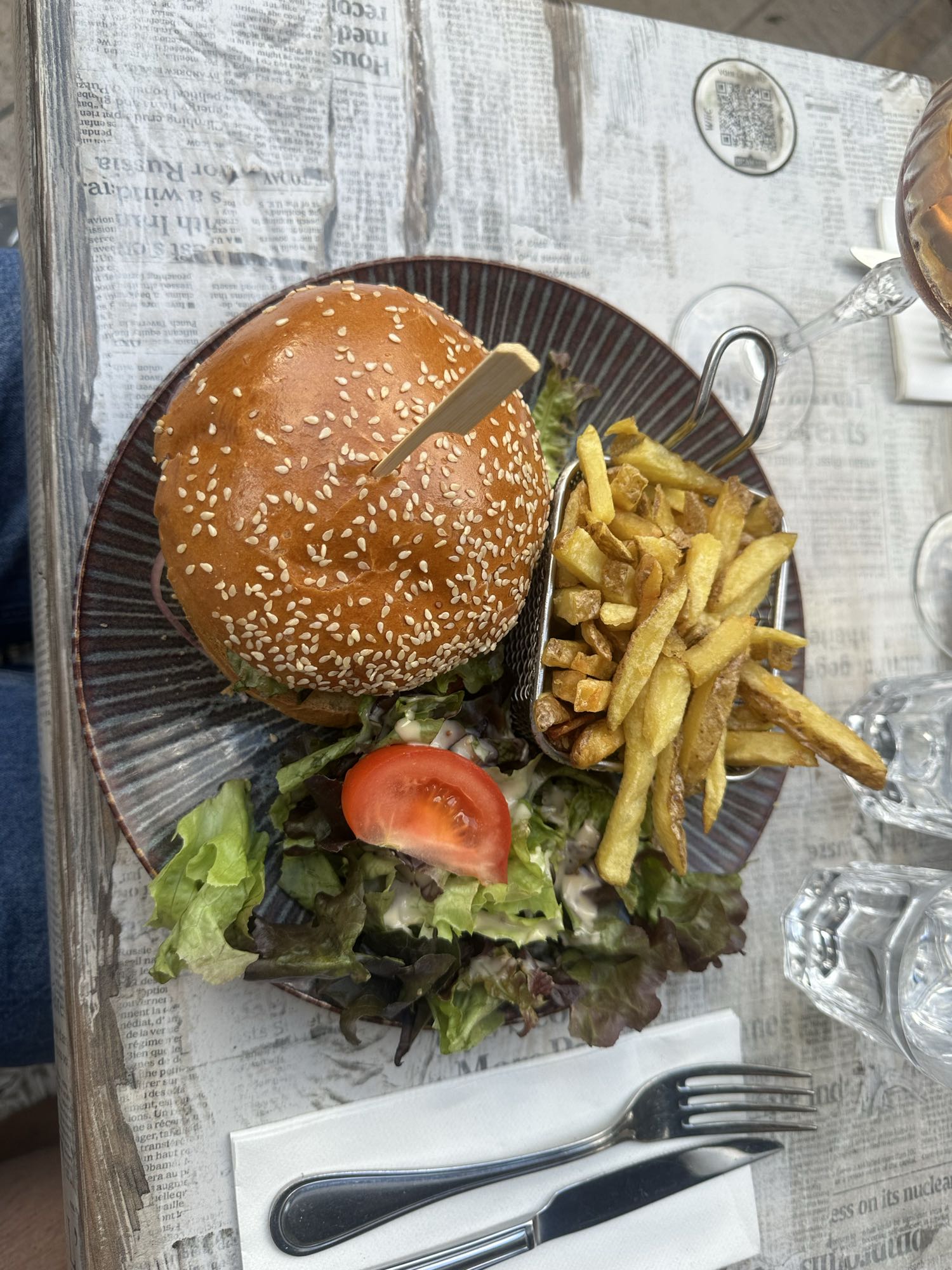Burger frites salade