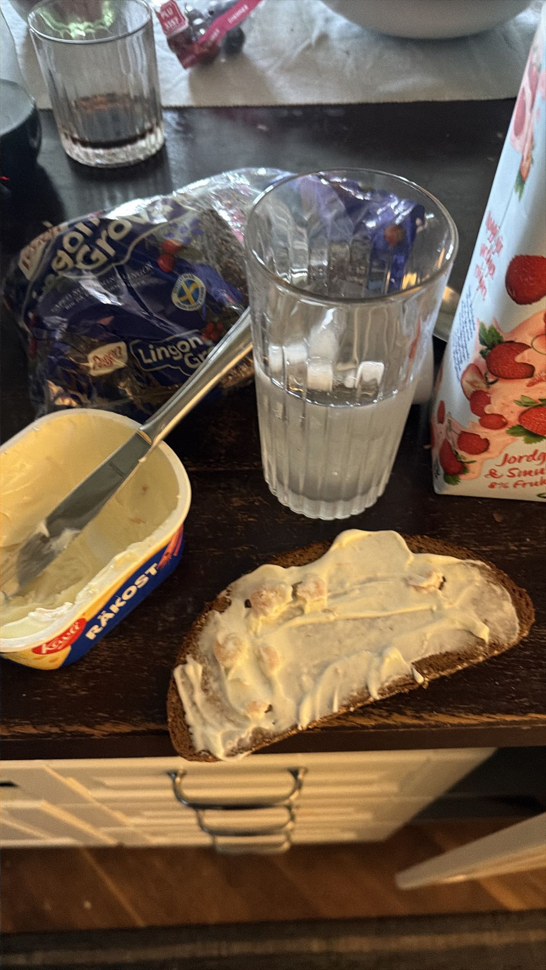 Smörgås med saft
