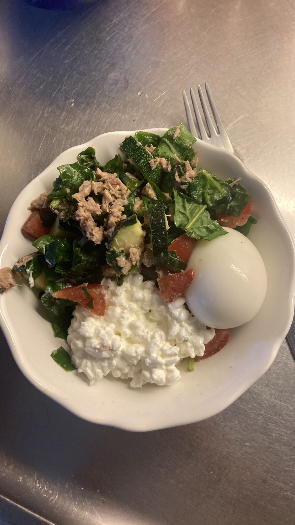 Tonfisksallad med ägg