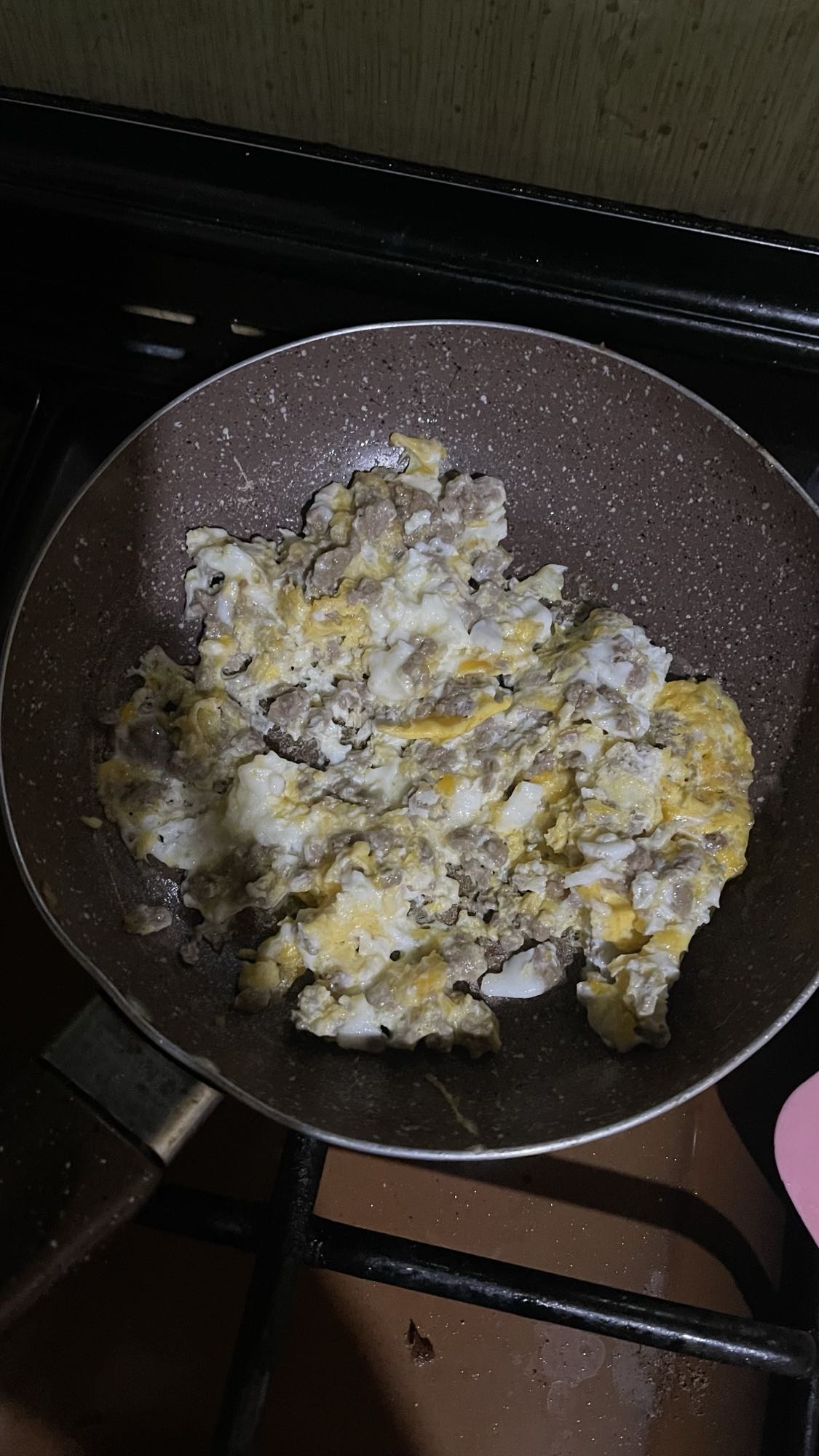 Scrambled Eggs with Meat
