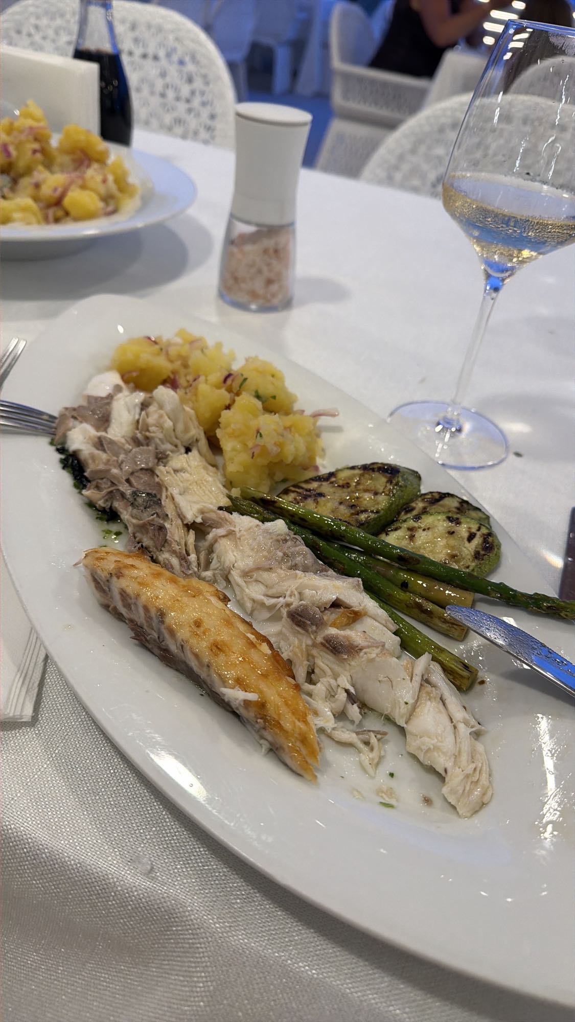 Рыба с овощами и картофелем