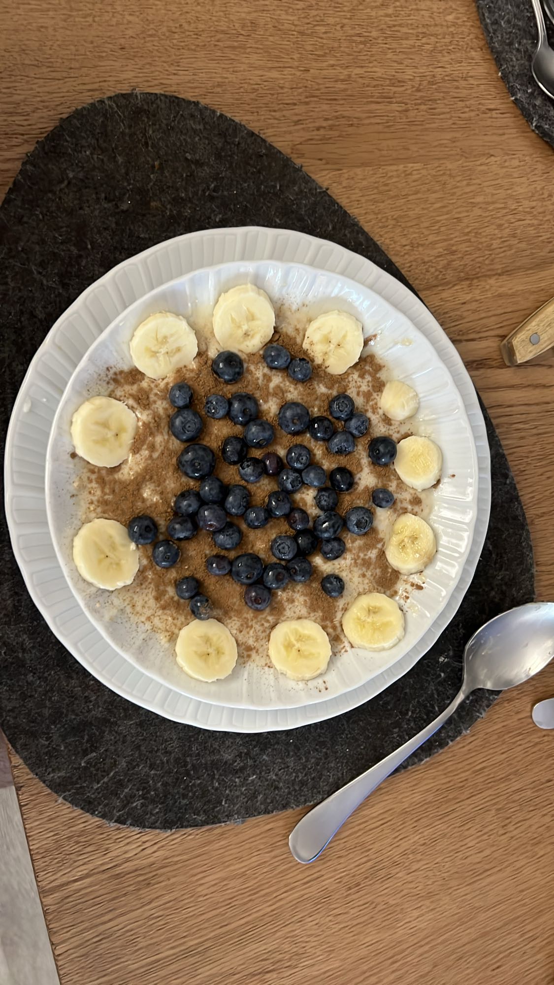 Porridge con frutta