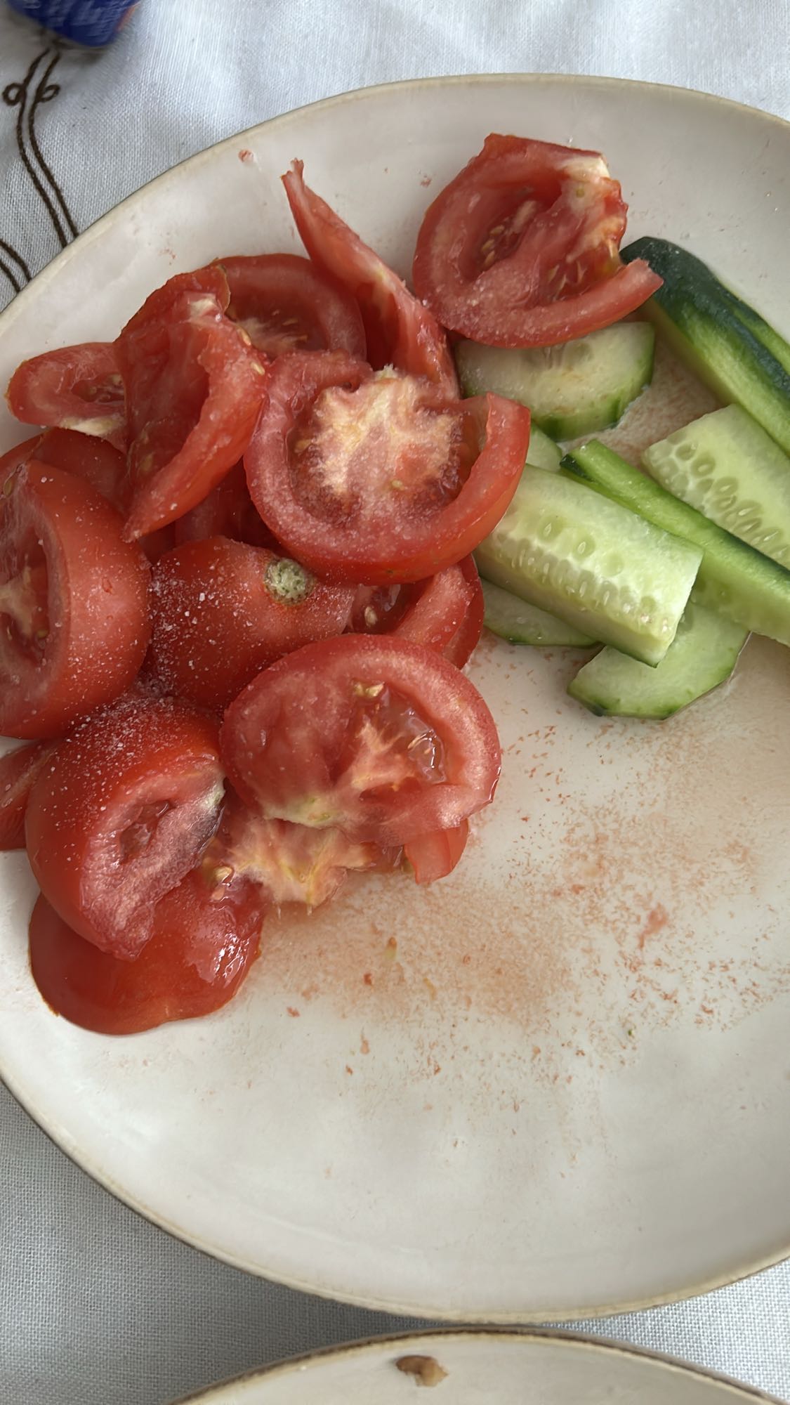 ensalada de tomate y pepino