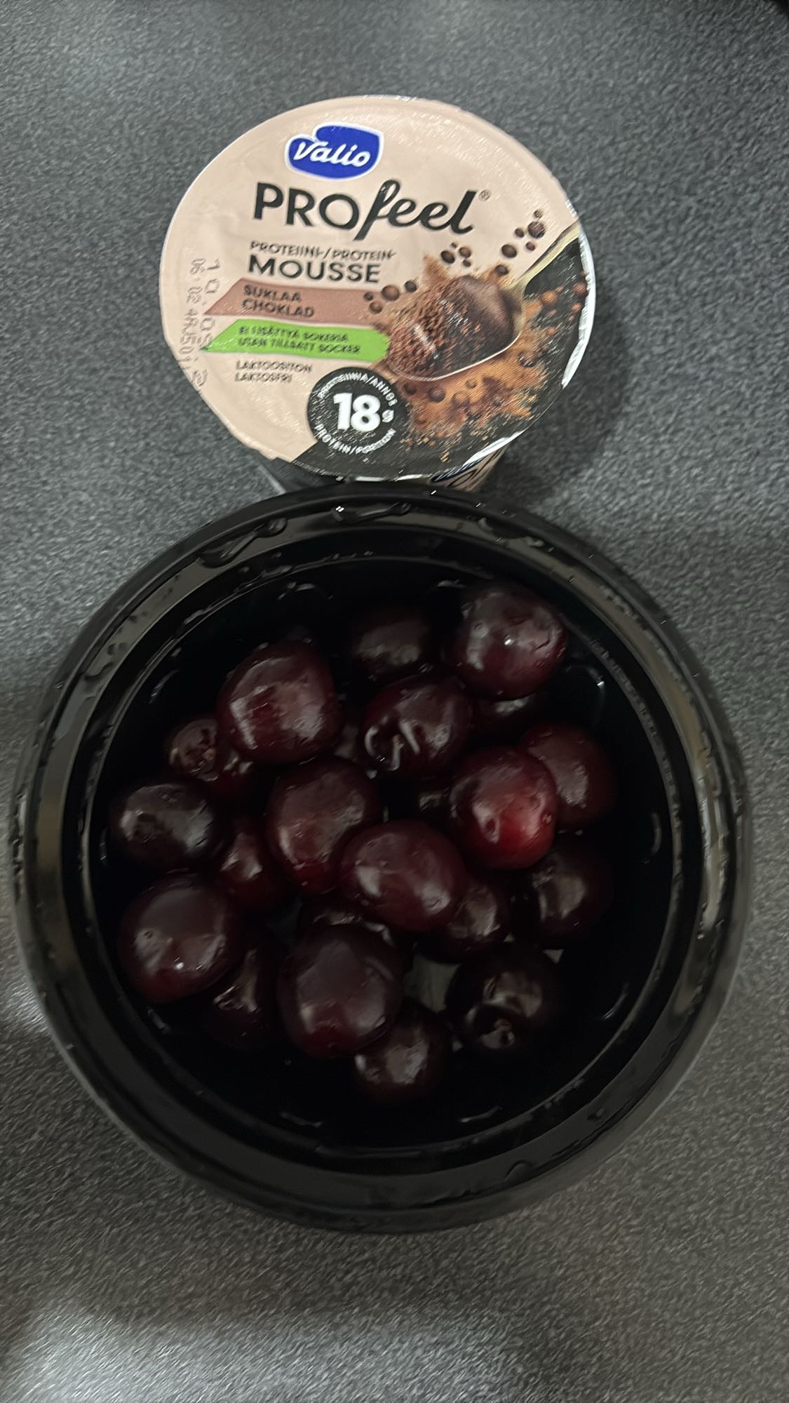 Proteinpudding med druer