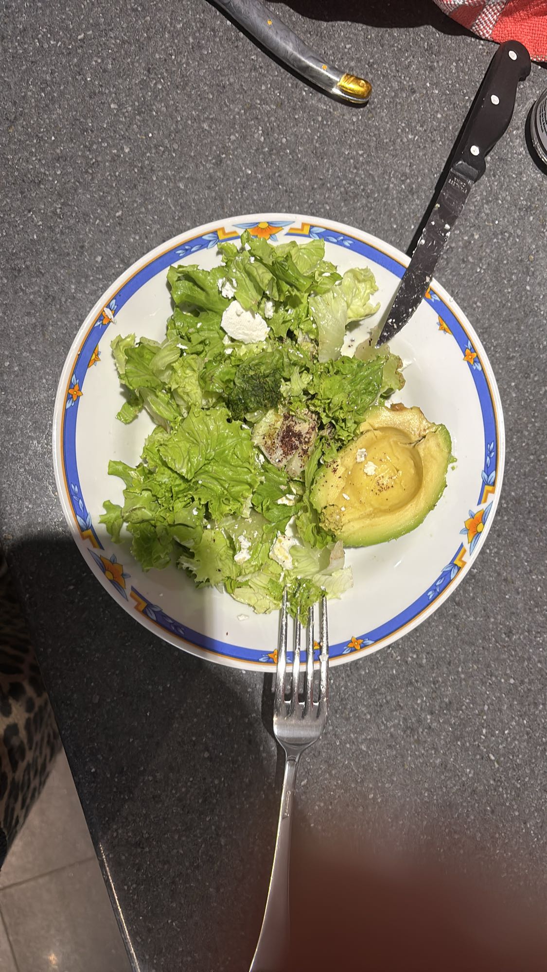 Salade avocat feta