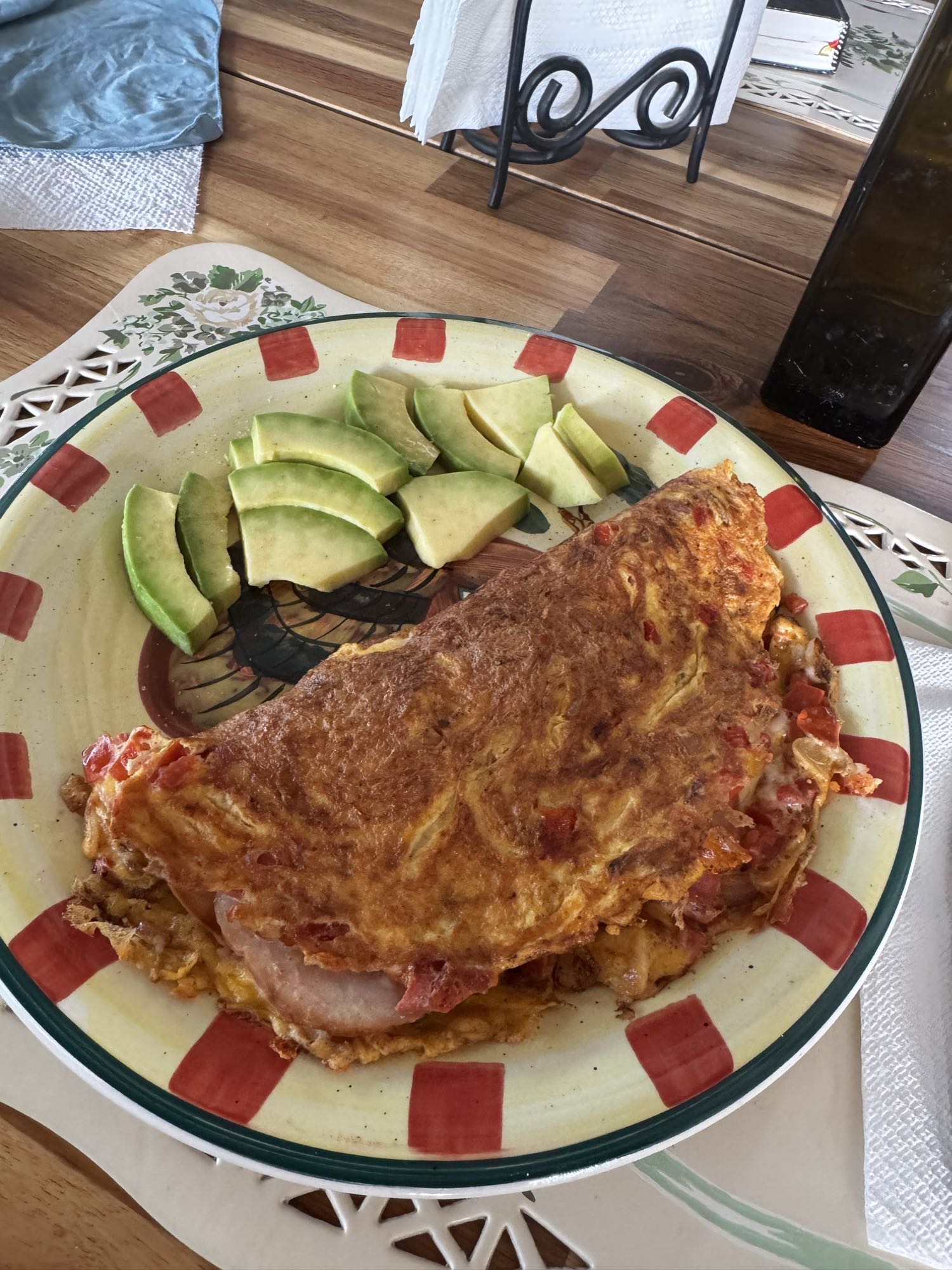 omelet con aguacate
