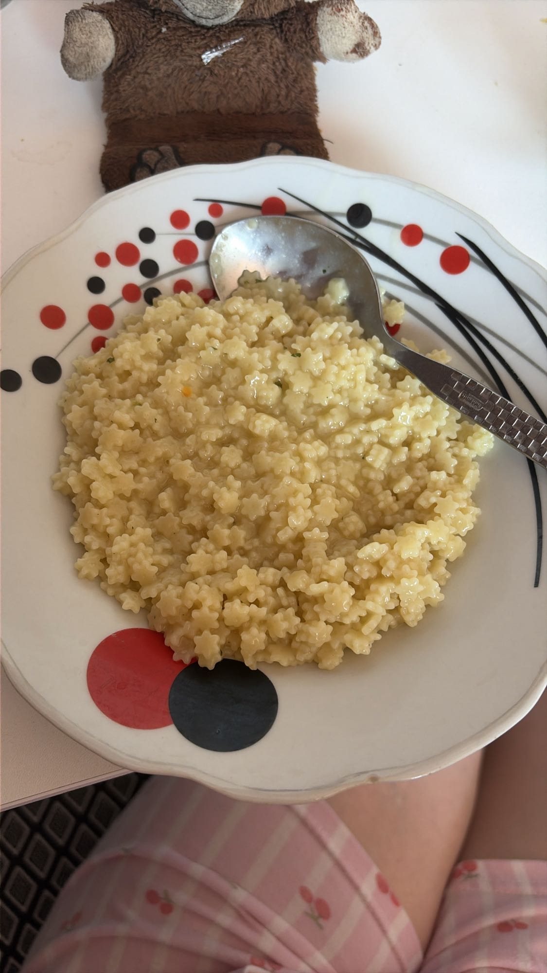 Tereyağlı Yıldız Makarna
