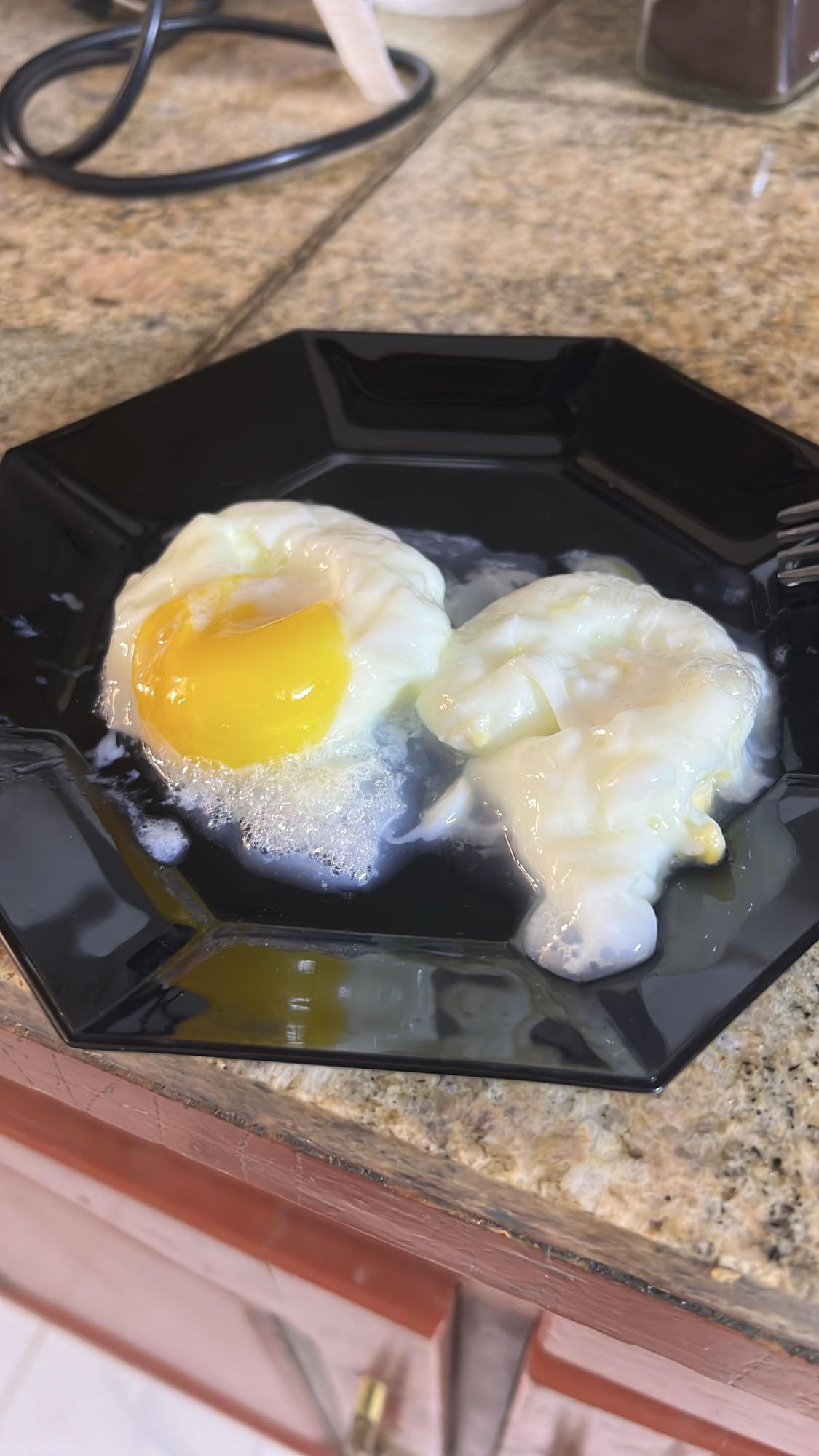 Poached Eggs: 1 Whole Egg and 2 Egg Whites