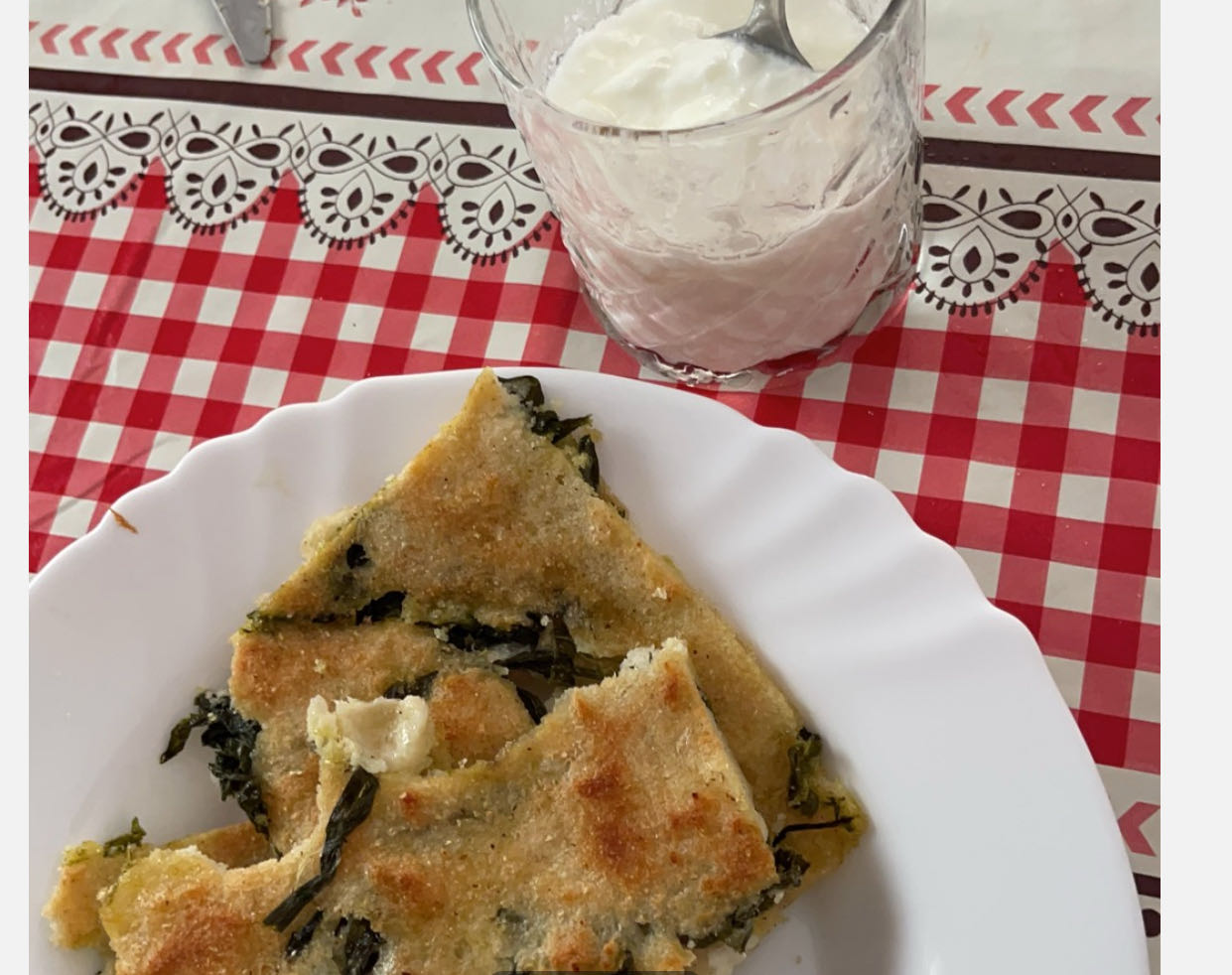 Spinach Flatbread Yogurt