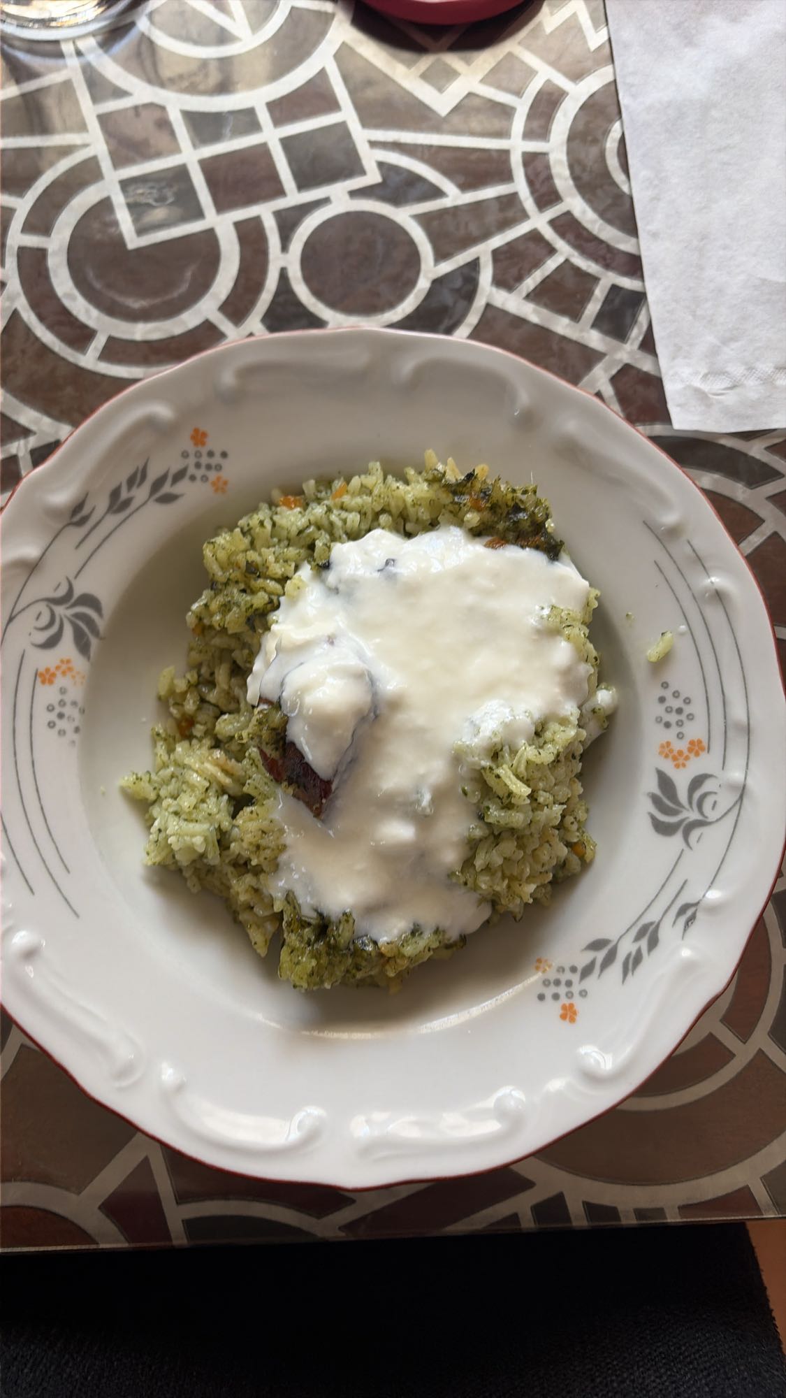 Ориз с броколи и сос