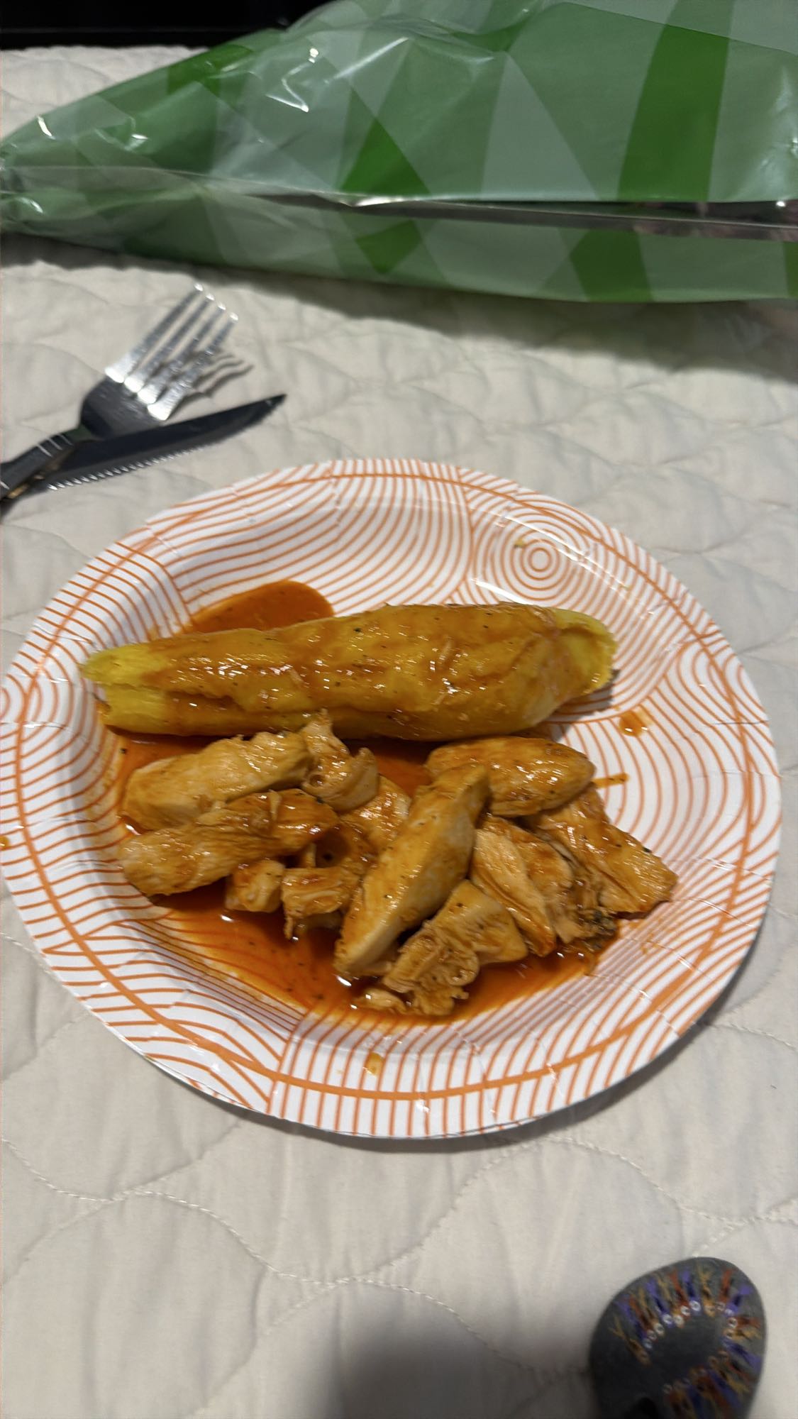 pollo con bollo de maíz
