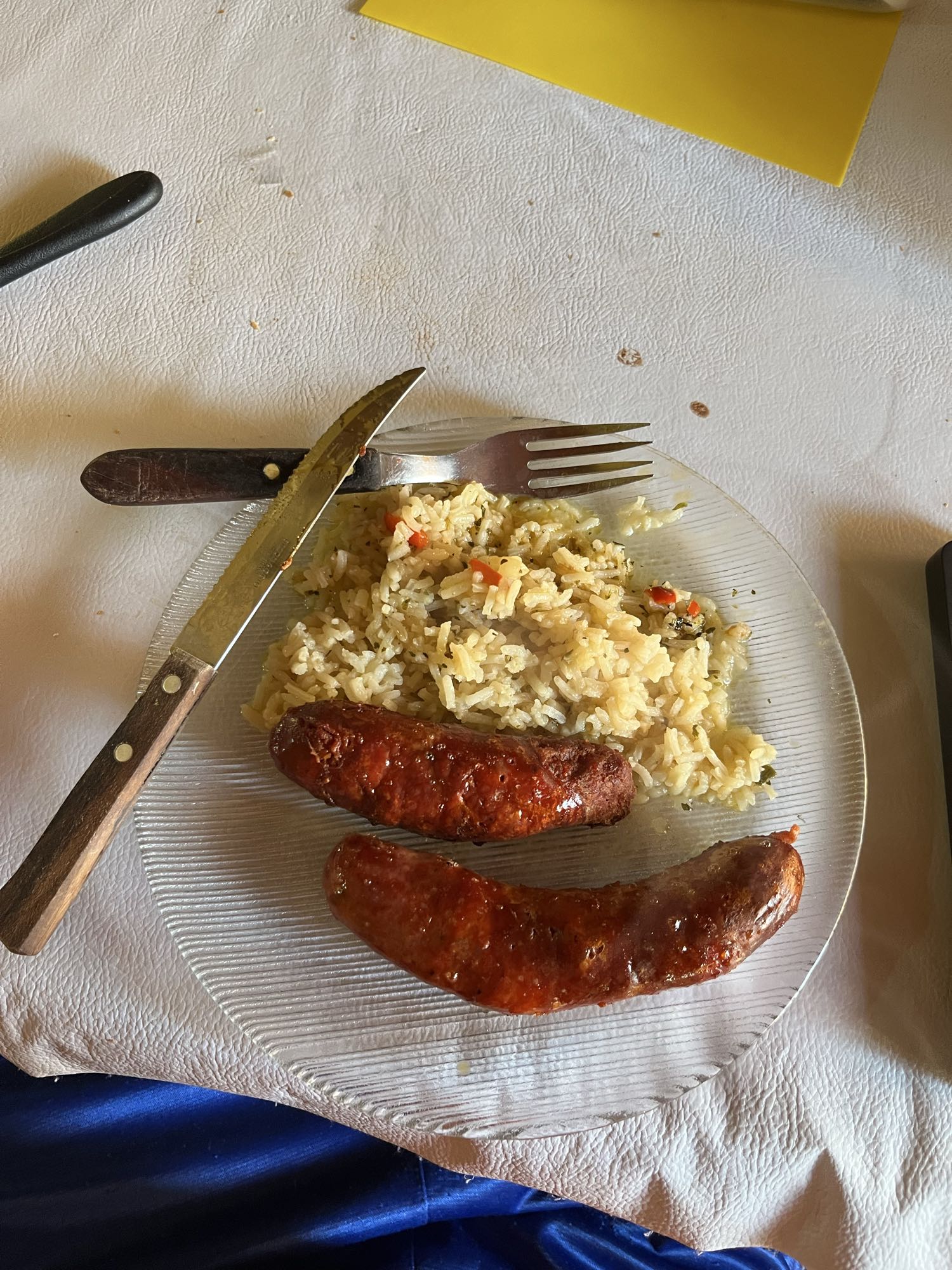 arroz con salchichas