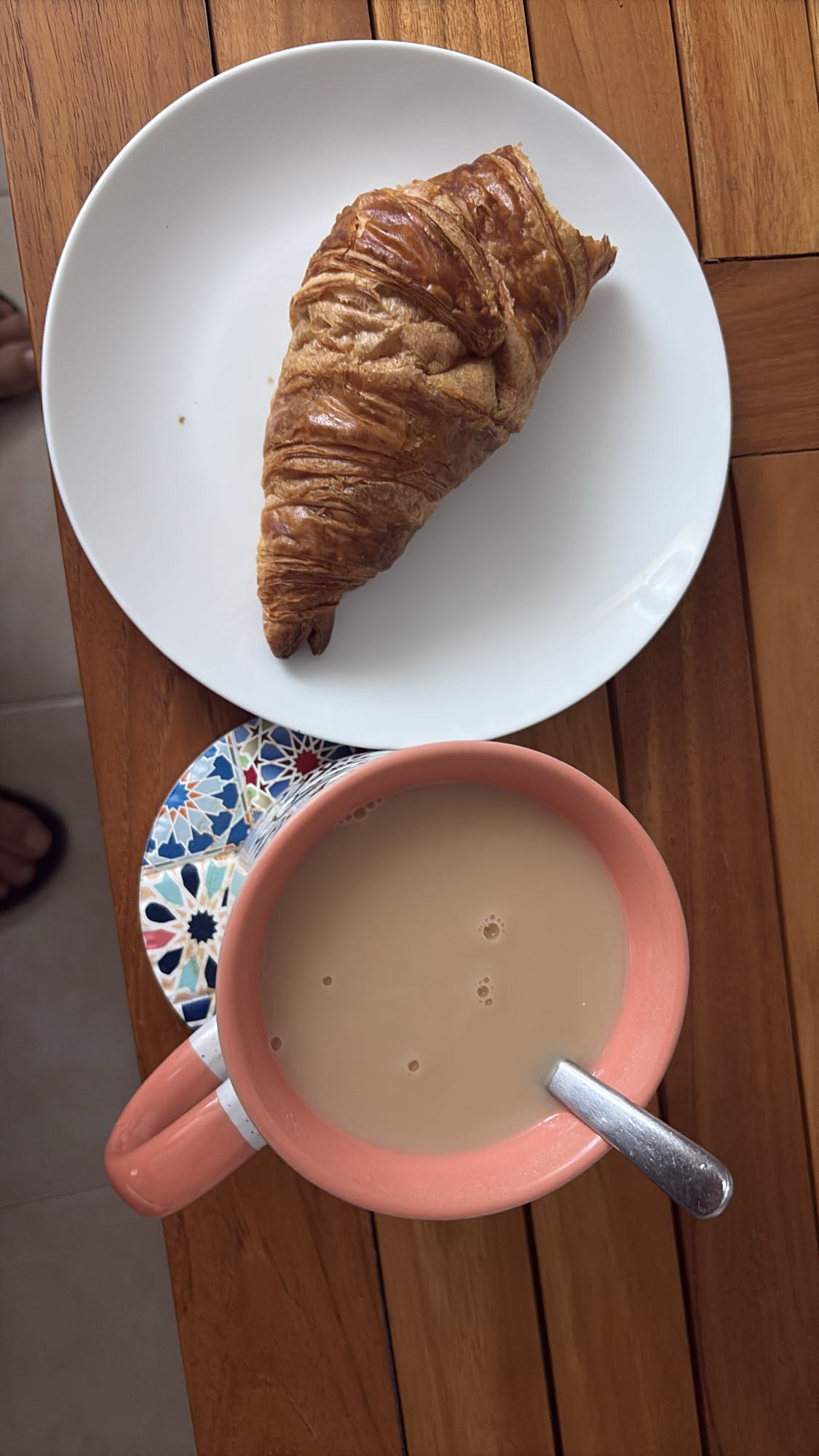 Croissant with Milk Tea
