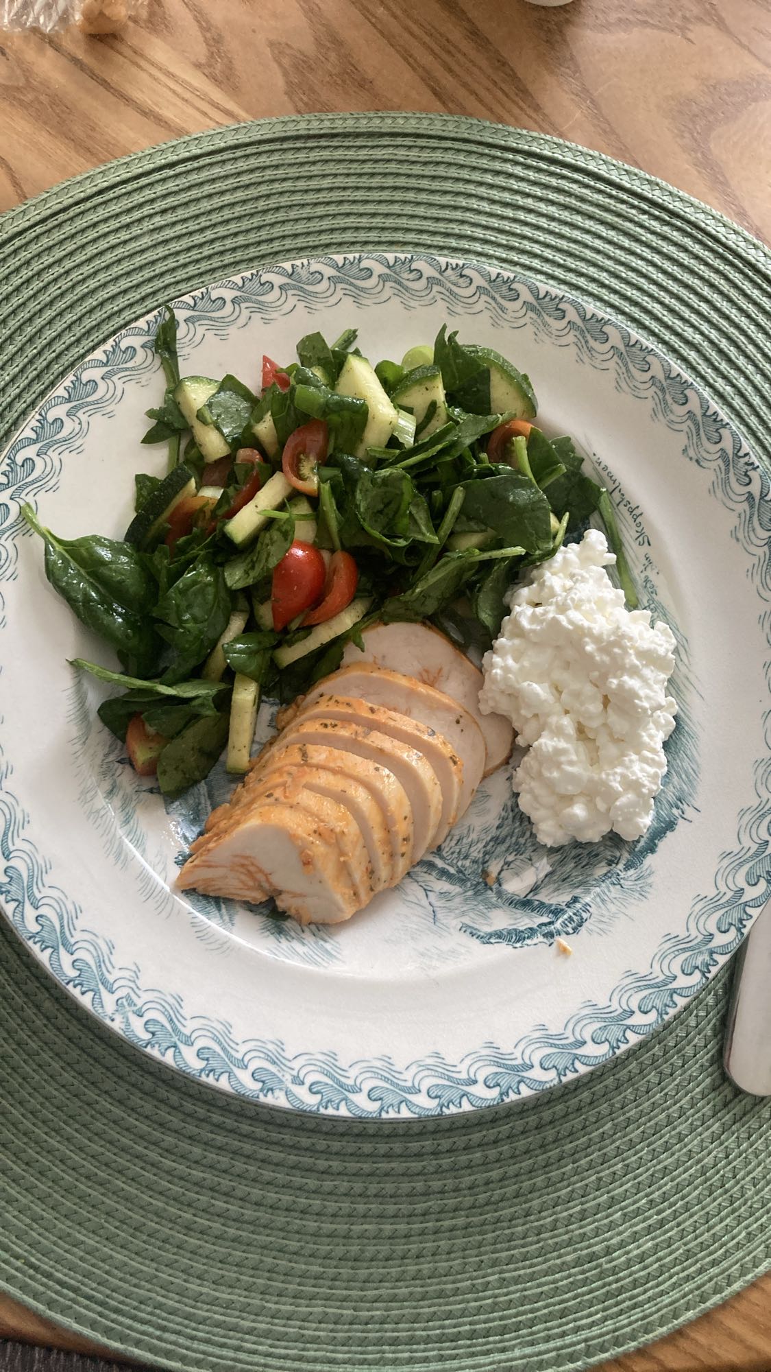 Kyckling med sallad
