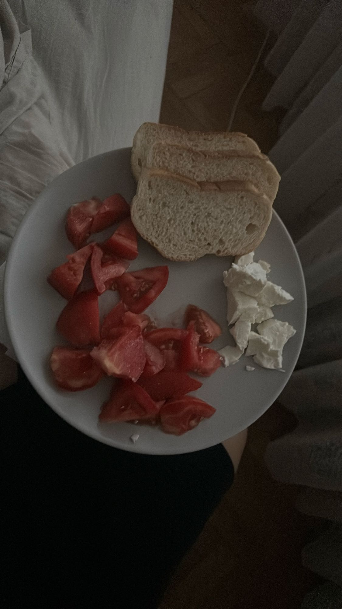 Bread Tomato Cheese Plate