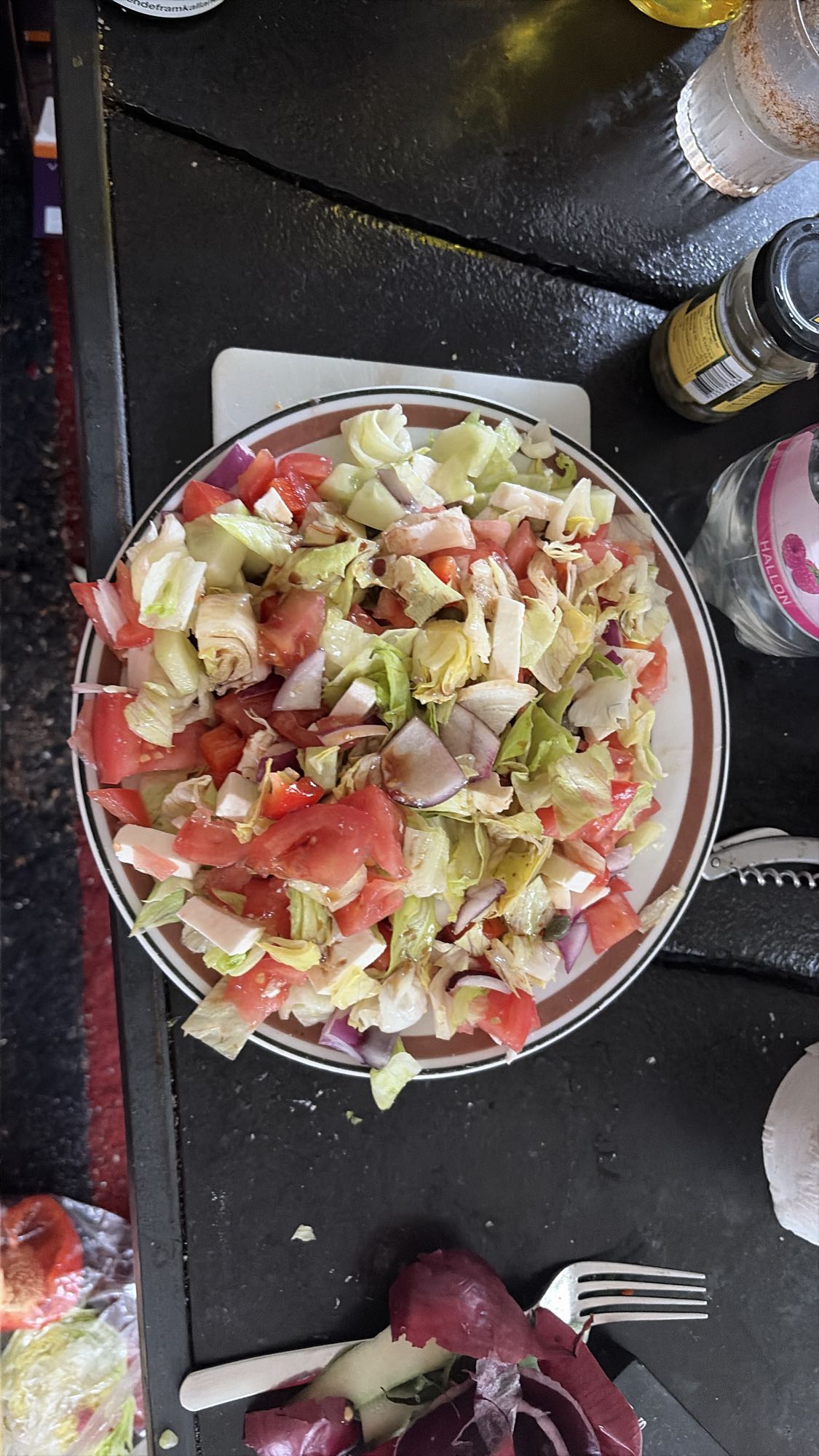 Blandad sallad med kapris