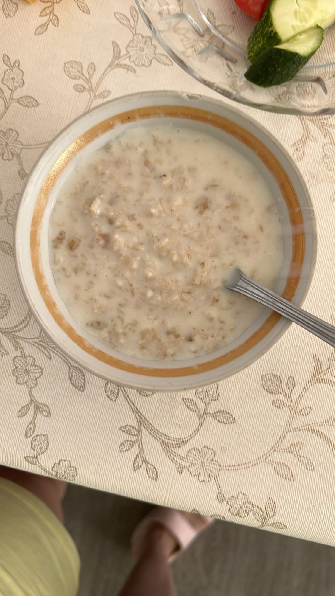 Овсяная каша с молоком