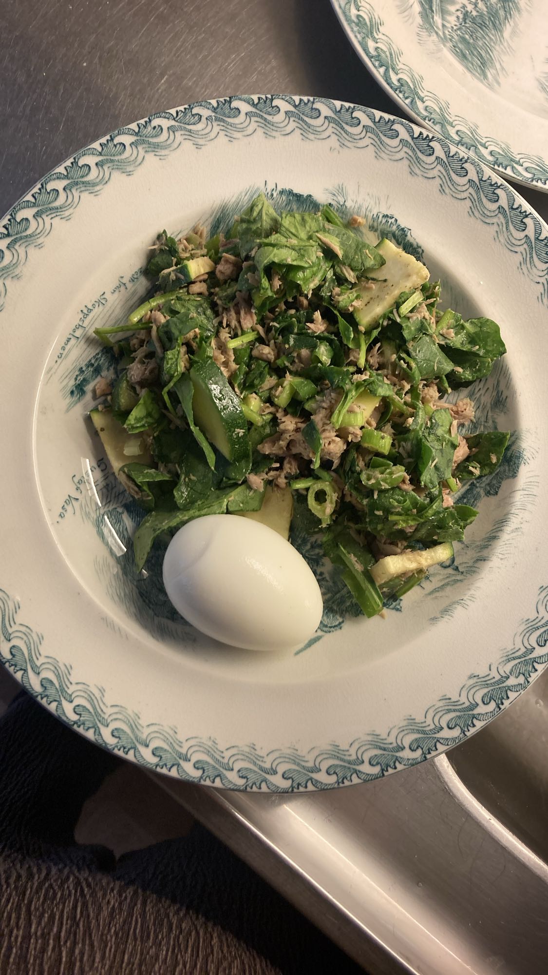Tonfisksallad med ägg