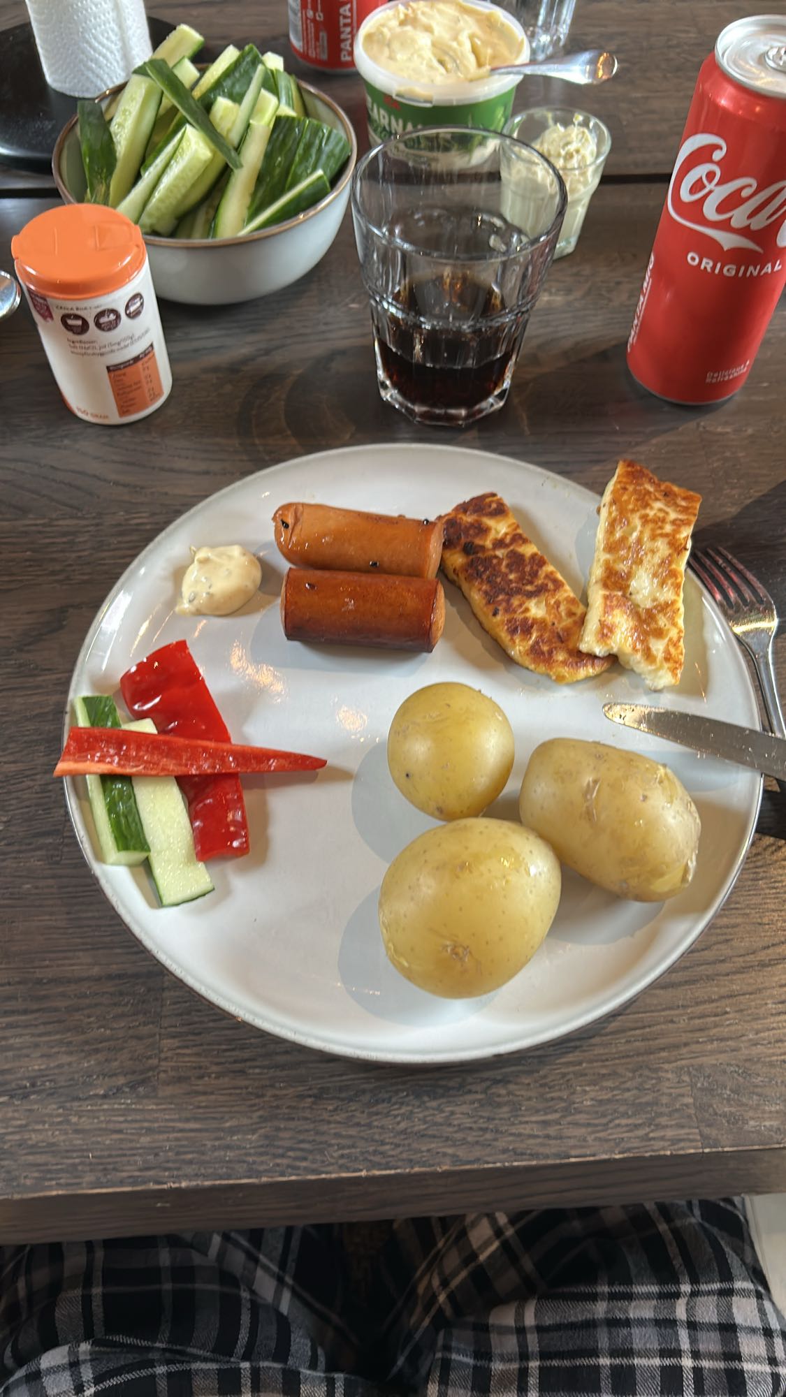Korv halloumi och potatis