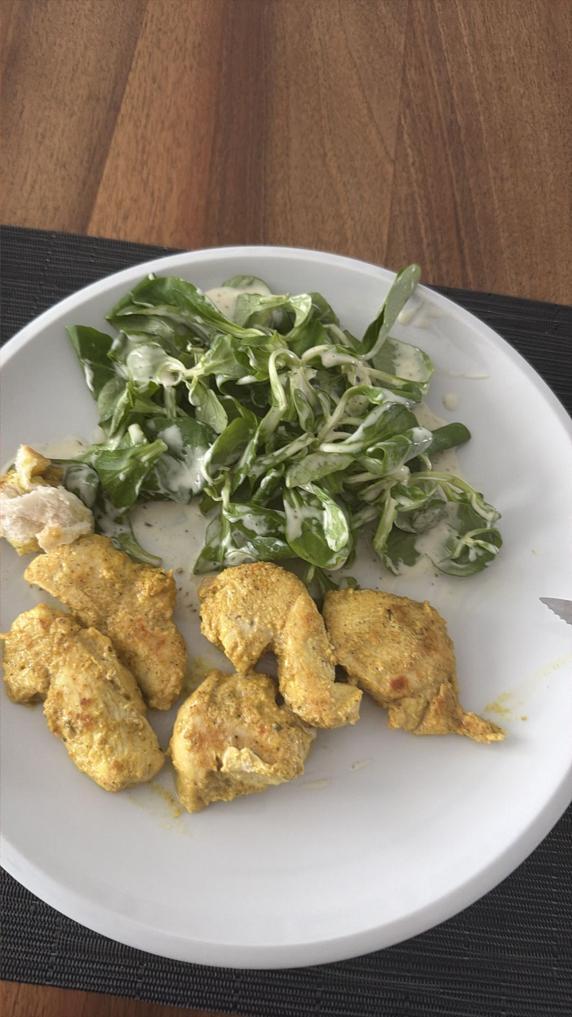 Huhn mit Feldsalat