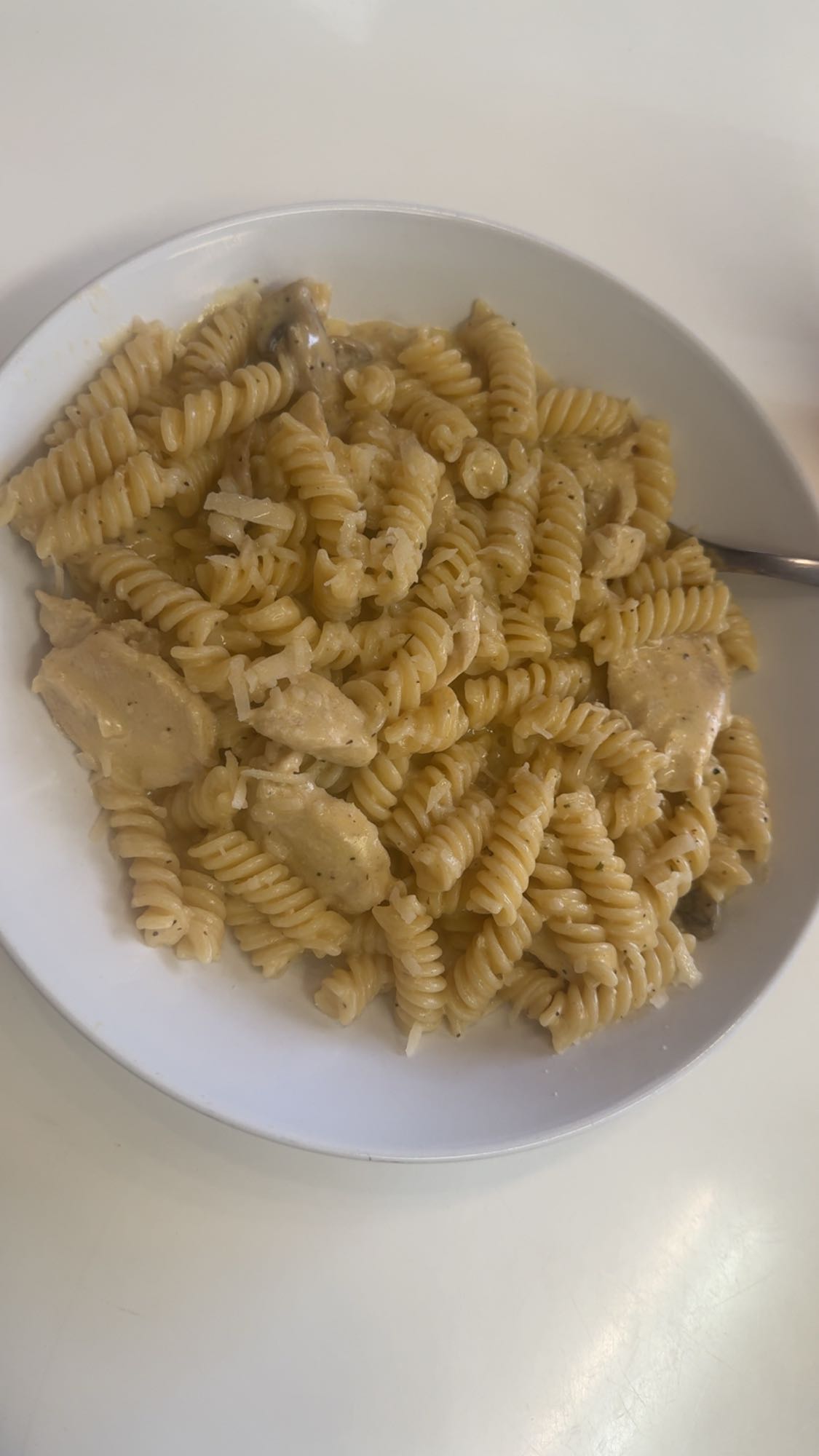 Krämig kycklingpasta