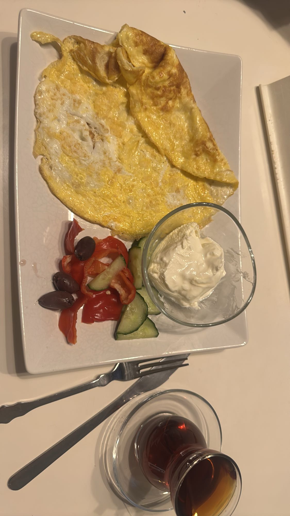 Omelett med grönsaker