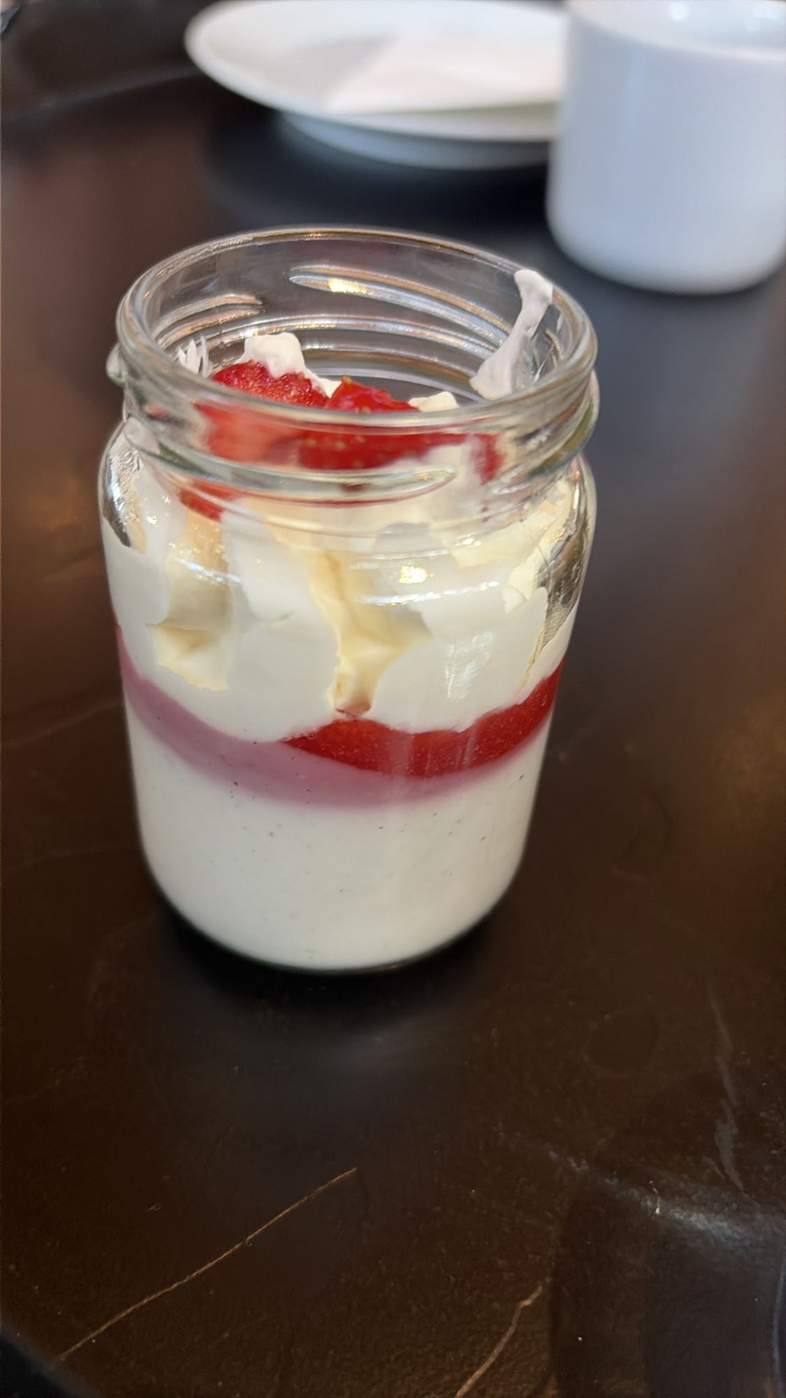 Jordgubbsdessert