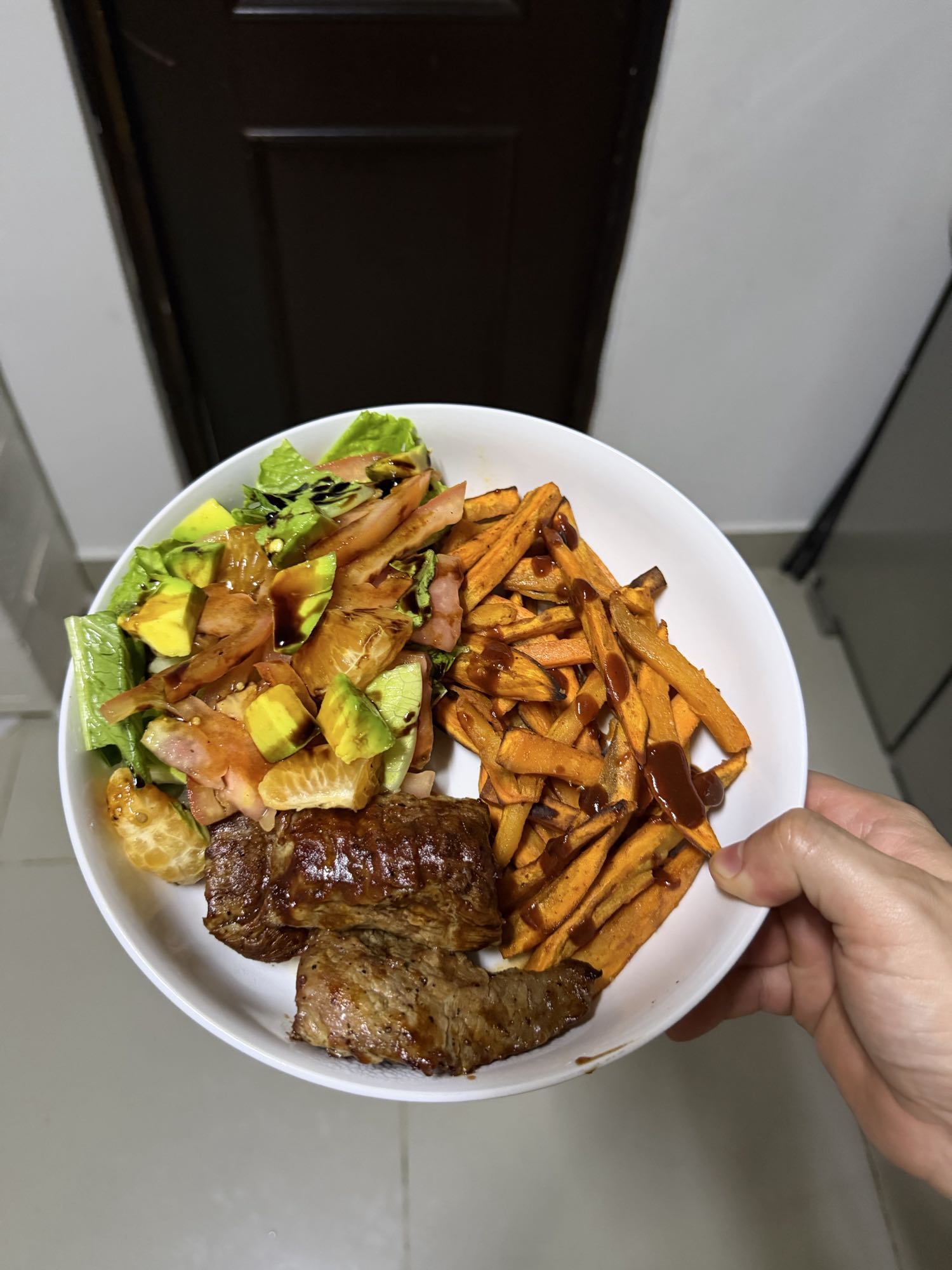 carne con ensalada