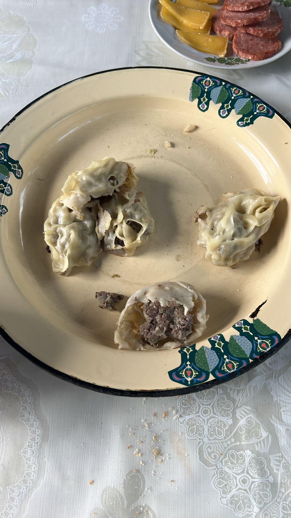 Манты с мясом