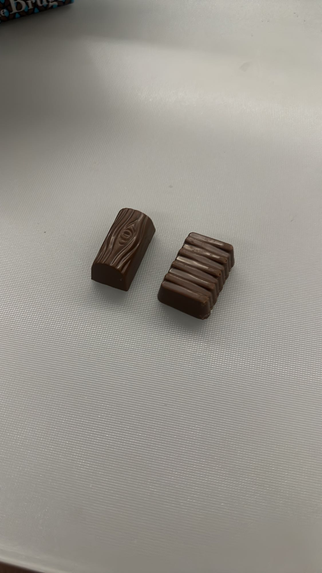Deux chocolats pralinés