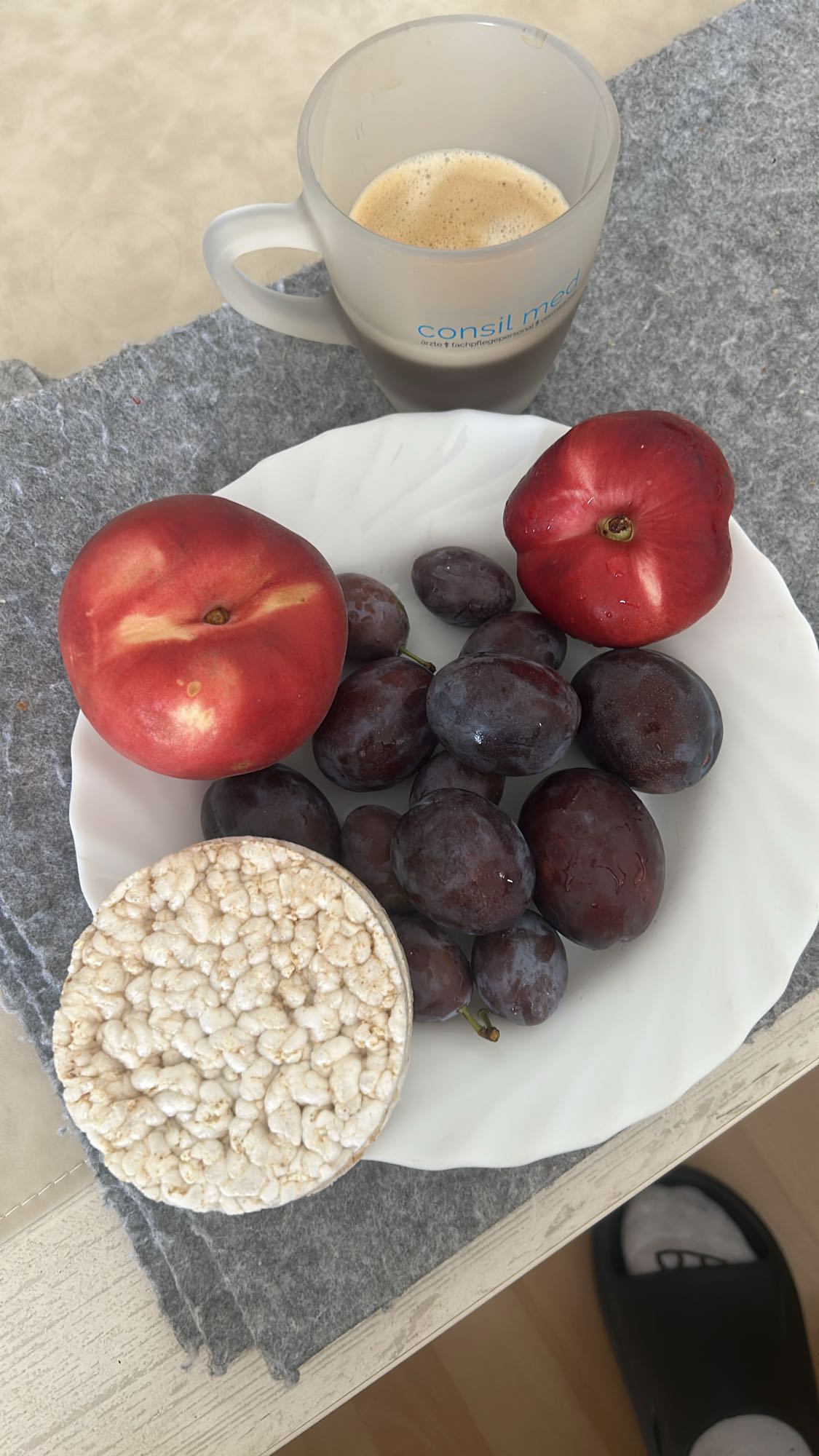 fruta con café