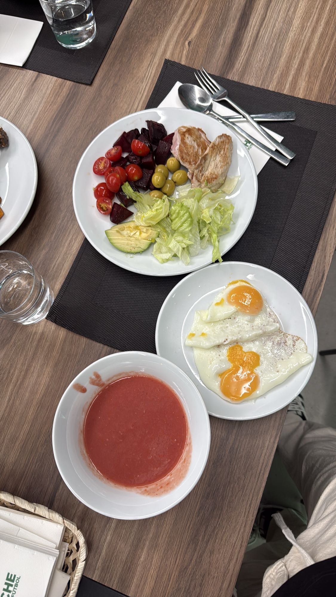 ensalada con huevos