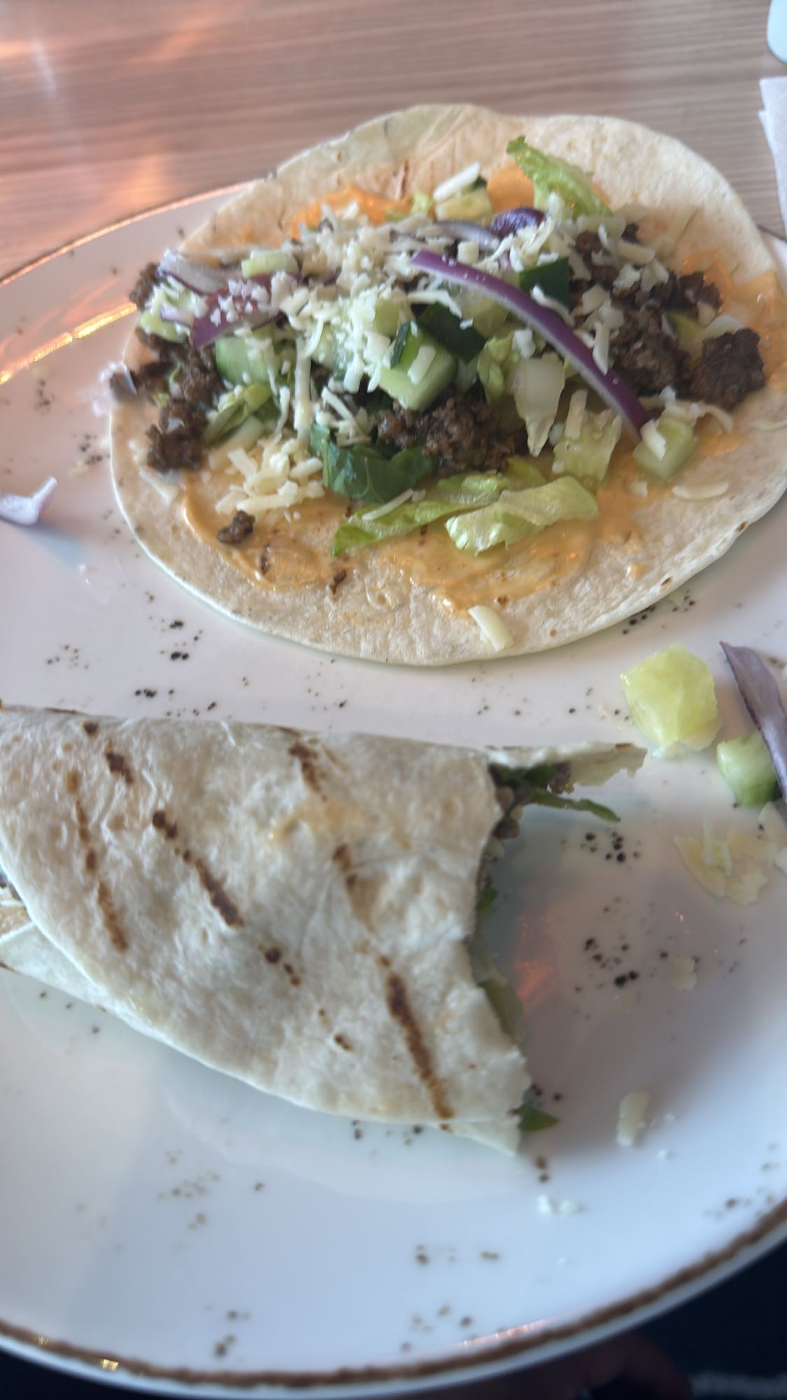 Köttfylld tortilla
