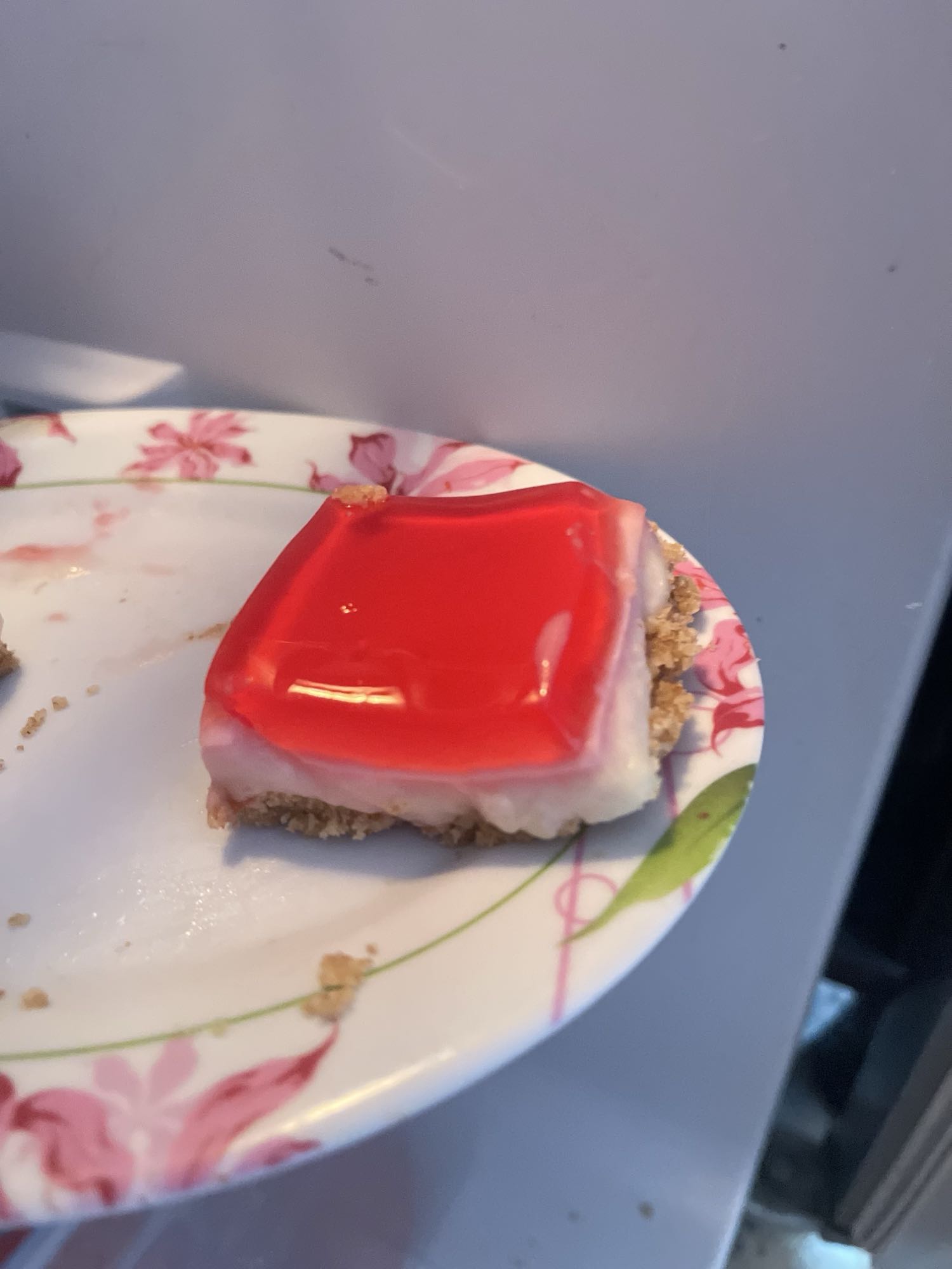 Strawberry Jelly Slice