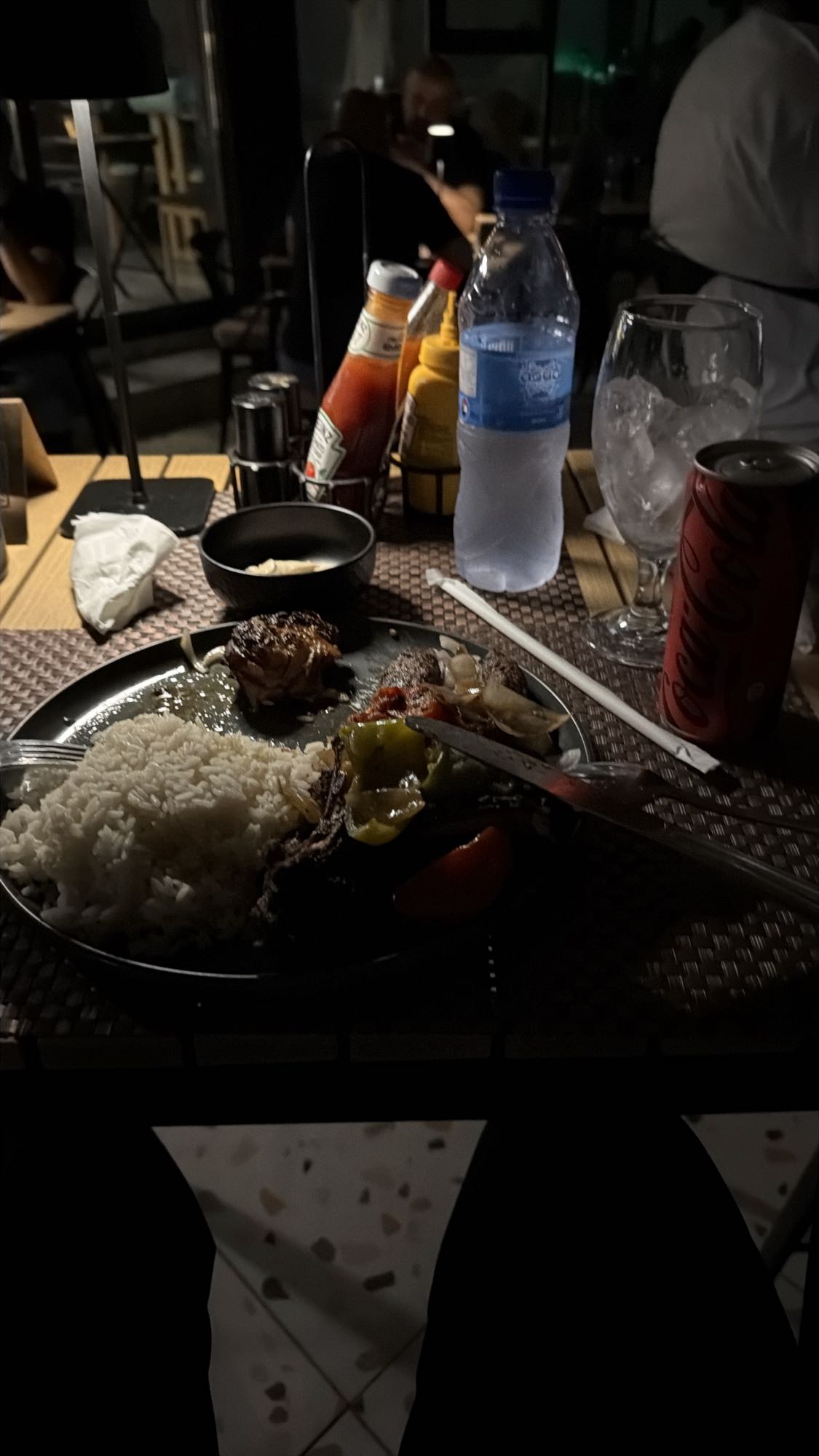 Oriental Mix Grill with Tahini Sauce and Zero Coca-Cola