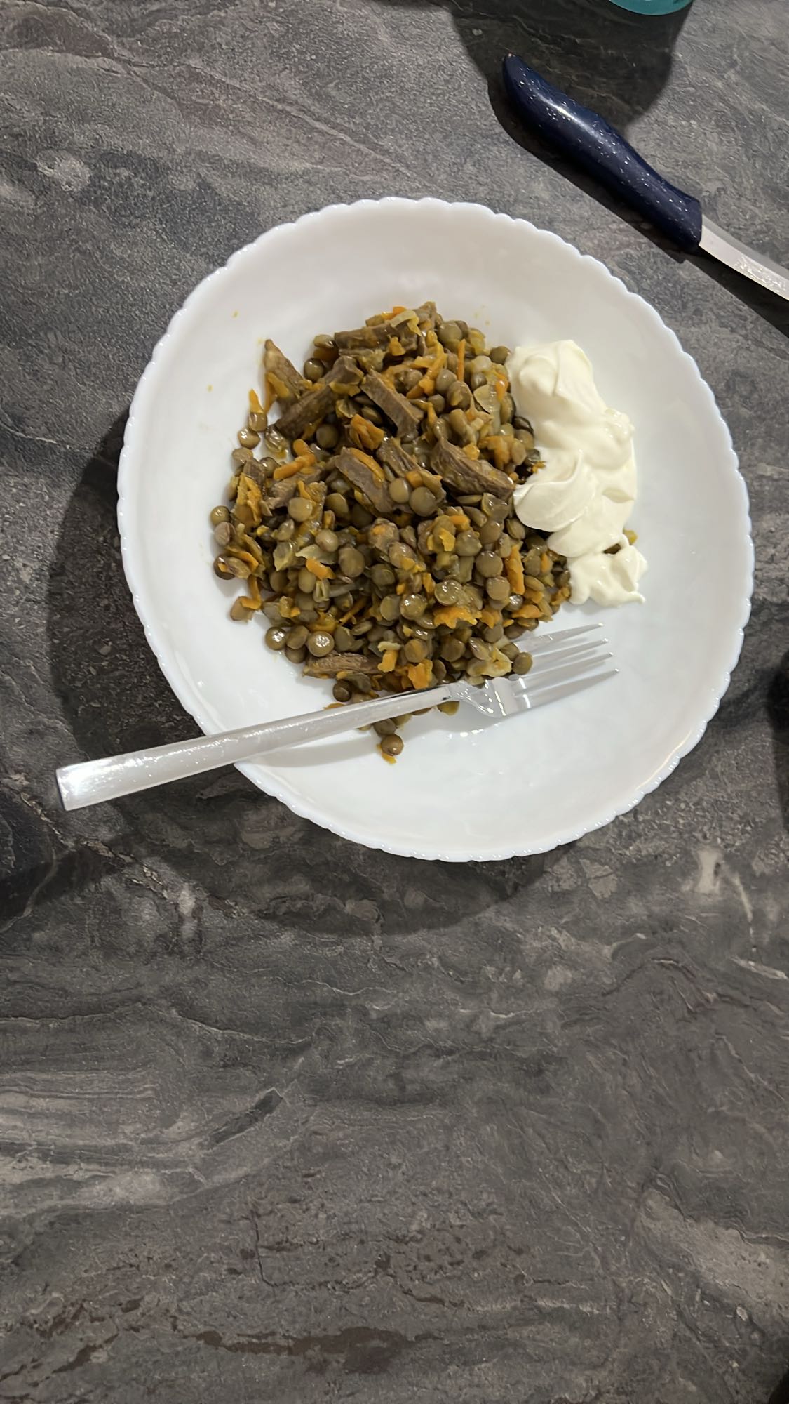 ոսպով մսային աղցան
