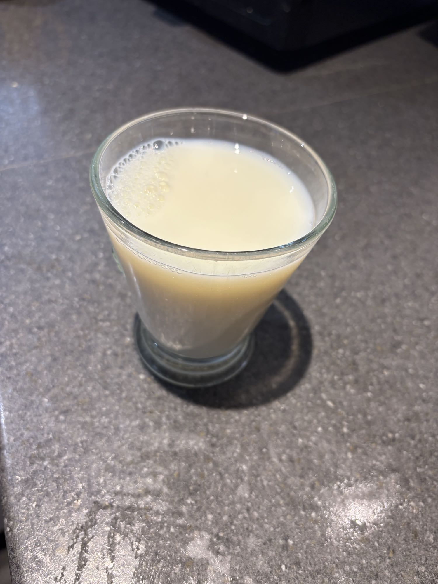 Verre de lait demi-écrémé