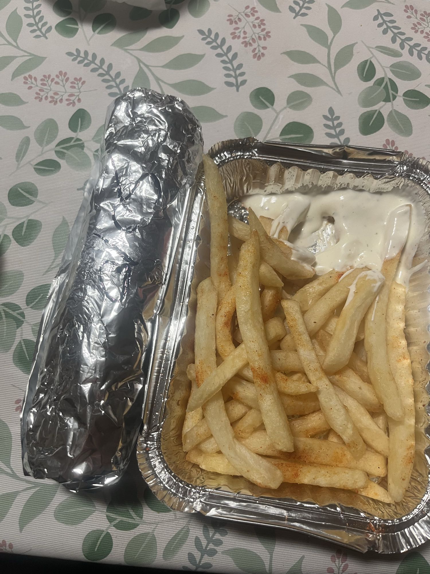 durum con papas fritas