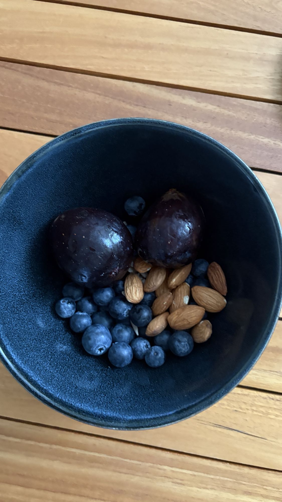 Figs Blueberries Almonds