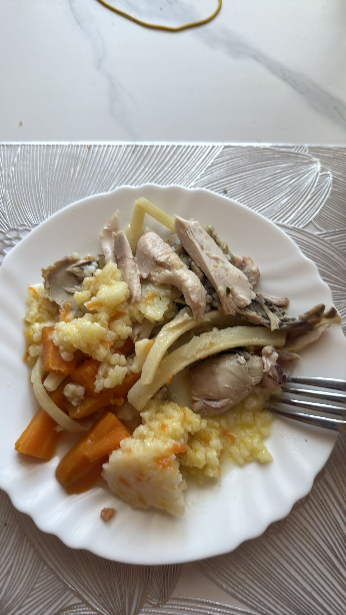 Pui cu orez si morcovi