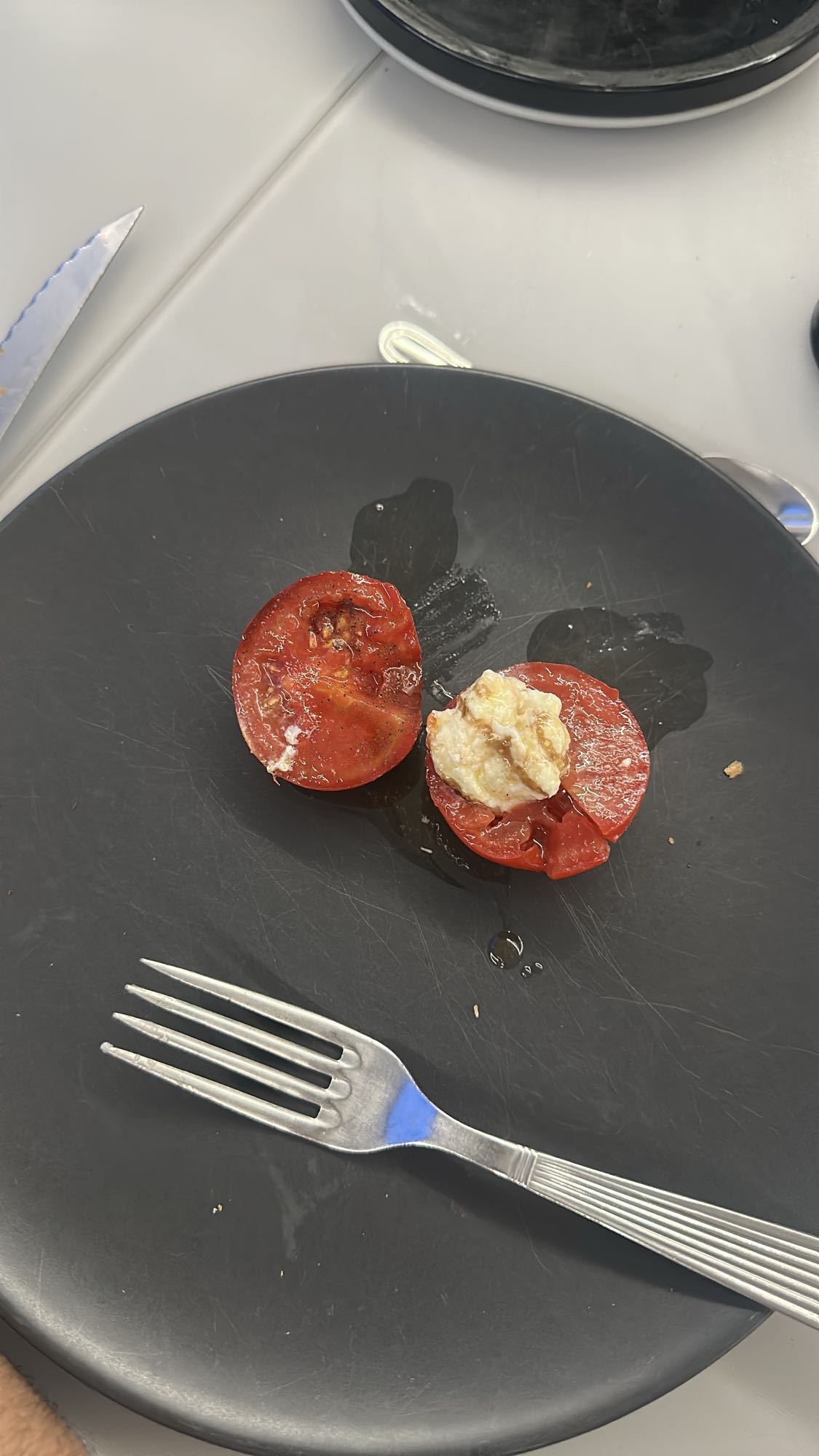 Tomate farcie au fromage