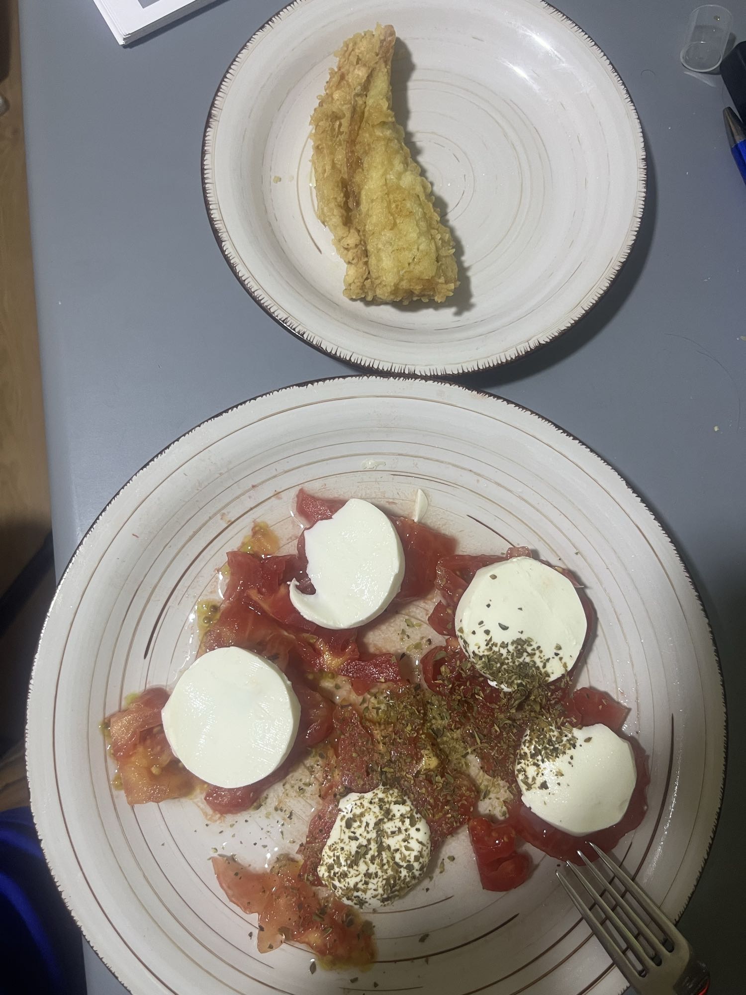mozzarella con tomate