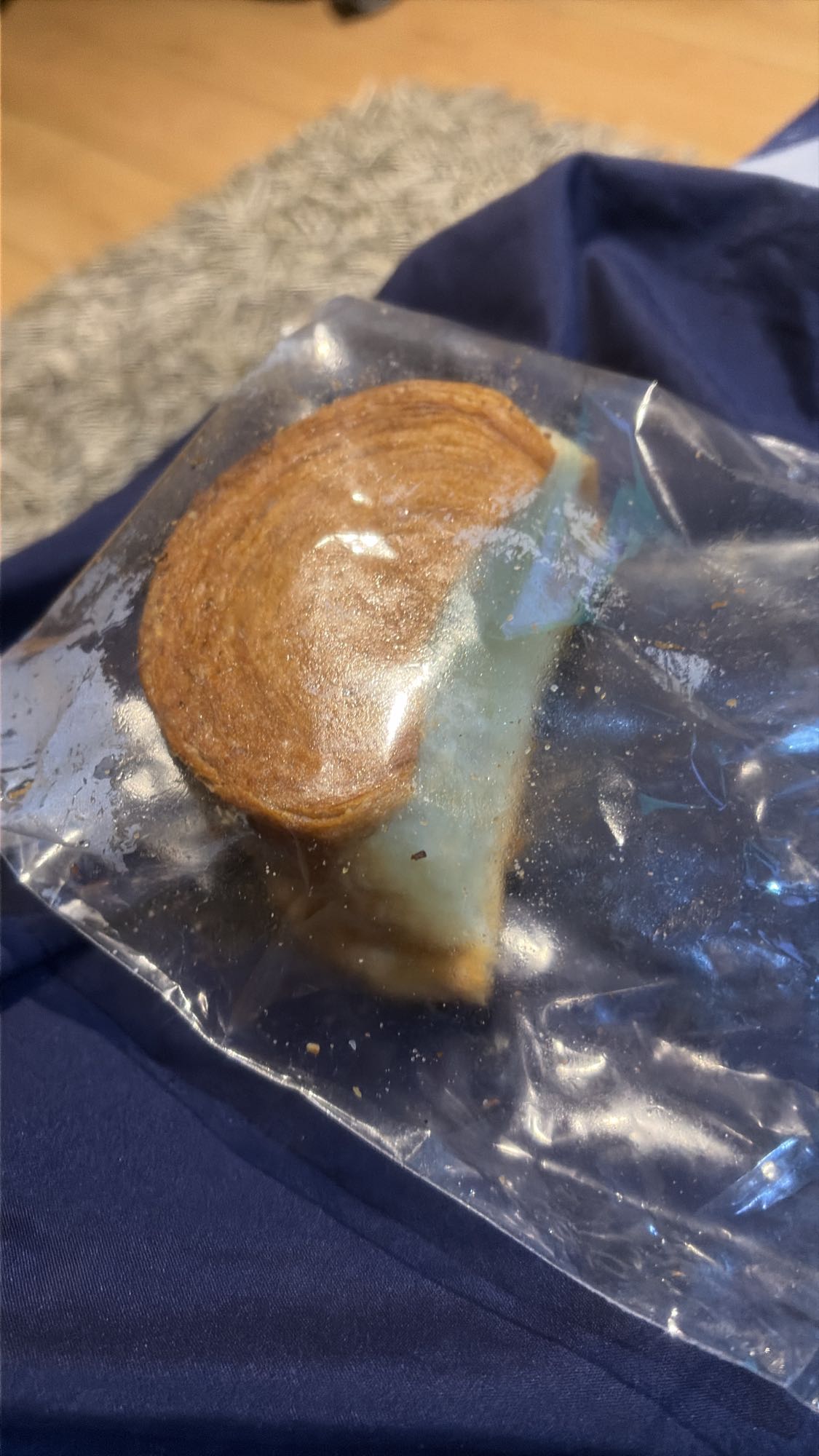 croissant glaseado